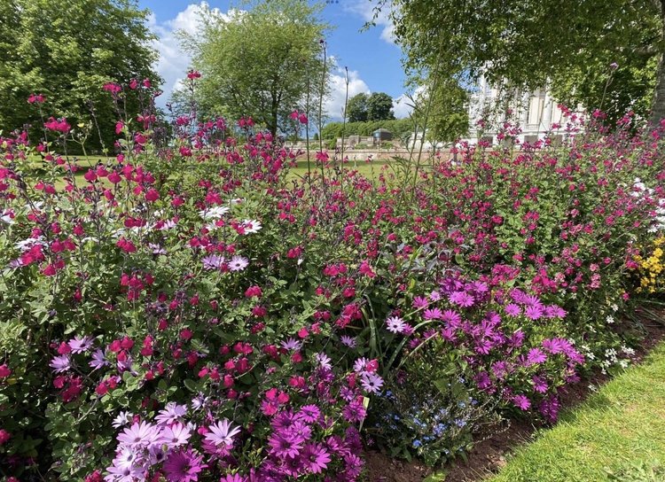 Oldway Mansion facade