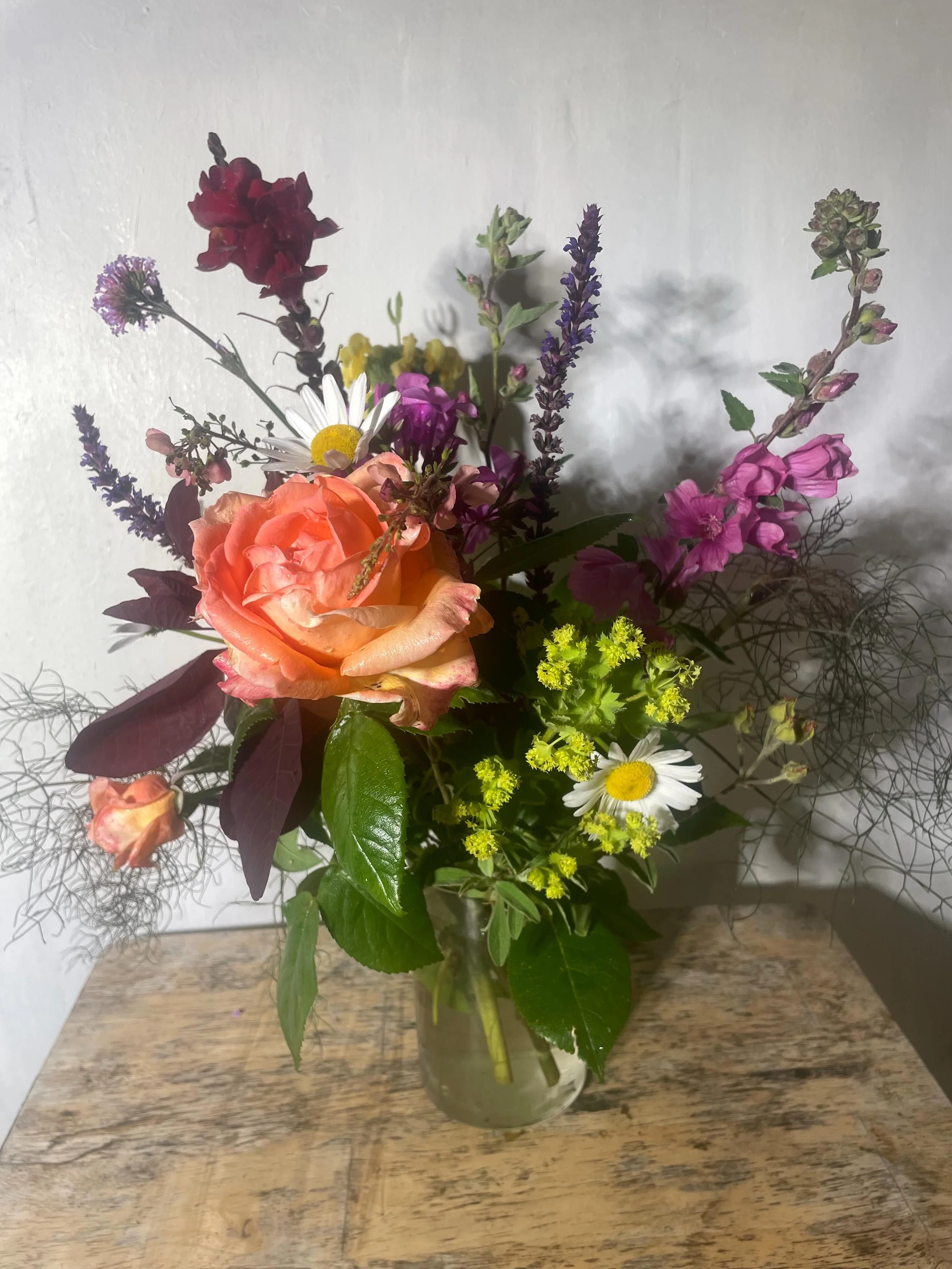 Decided to do some painting this weekend. I have to remind myself that all the hard work are for moments like these. All the winter sowing and ground prepping in the freezing wind and rain. So I can go out and pick a bunch of my own flowers and paint