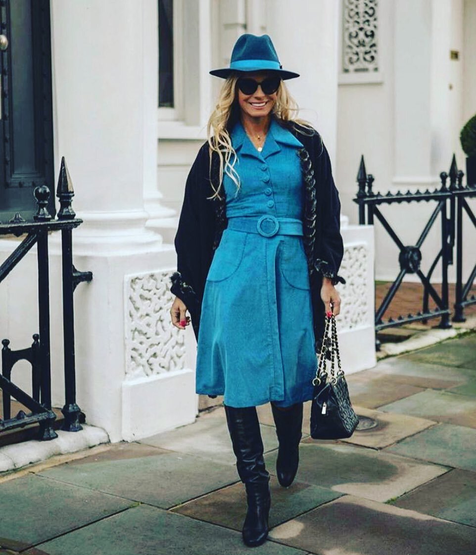 The Blue Dress is back! 
Thank you @nikistylelondon you look fabulous. 
Head over to @archdalelondon for more dress info