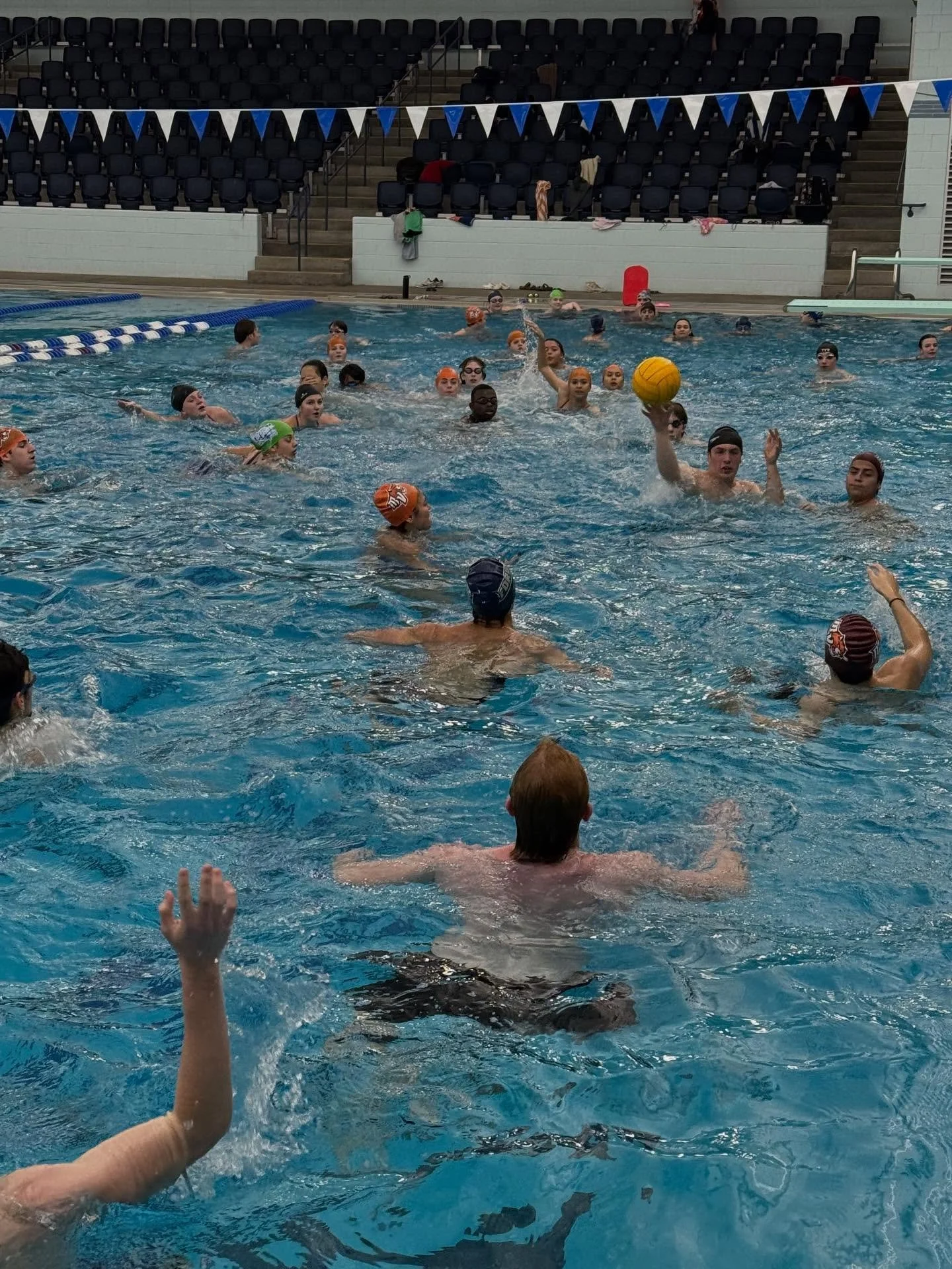 Mountain View and Colonial Forge High School teams having a little fun playing some water polo. Who won?  Wildcats or Eagles

@mountain_view_high_school_scps @cforgeeagles