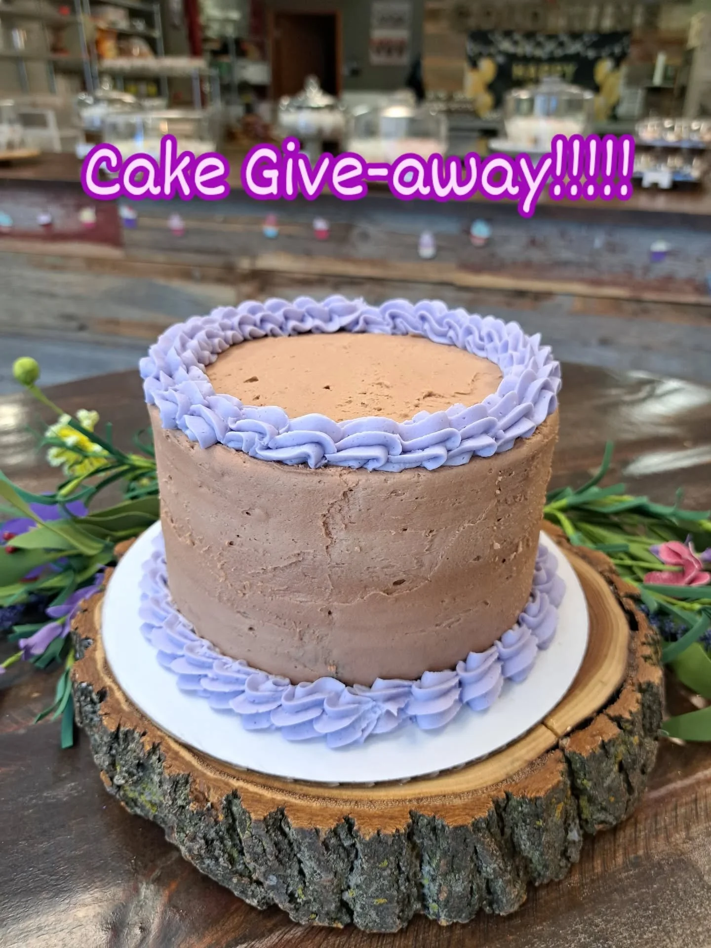 When a customer cancels a cake at the last minute without paying for it, it can be VERY frustrating.... However! We believe a canceled order means a new opportunity to make someone's day! Tag a friend or family member who could really use a surprise 