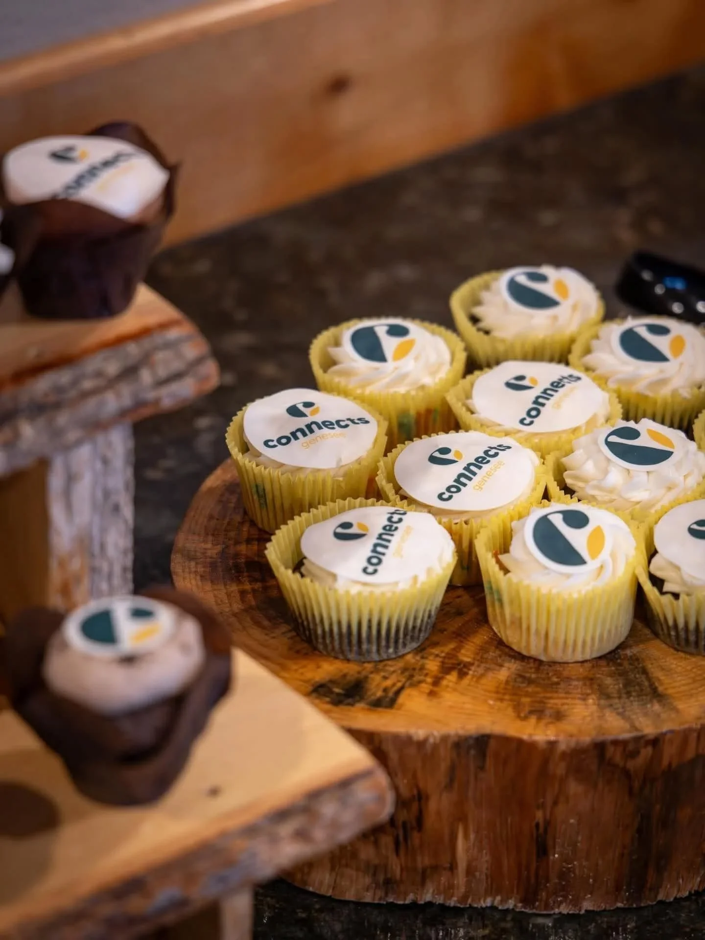 Did you know we offer custom cupcakes featuring your company logo on edible paper? A fantastic way to promote your brand while indulging in a sweet treat!! 

▪️Available for pre-orders only. Minimum 10 days notice required. 
▪️Perfect for Company par