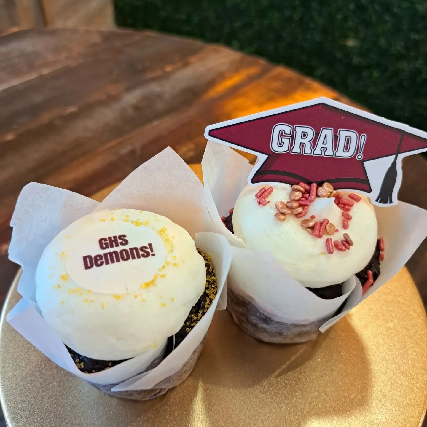 Happy Graduation season!!! We can't wait to be a part of your celebrations!! 

#graduationcupcakes 
#classof2026 
#gradution