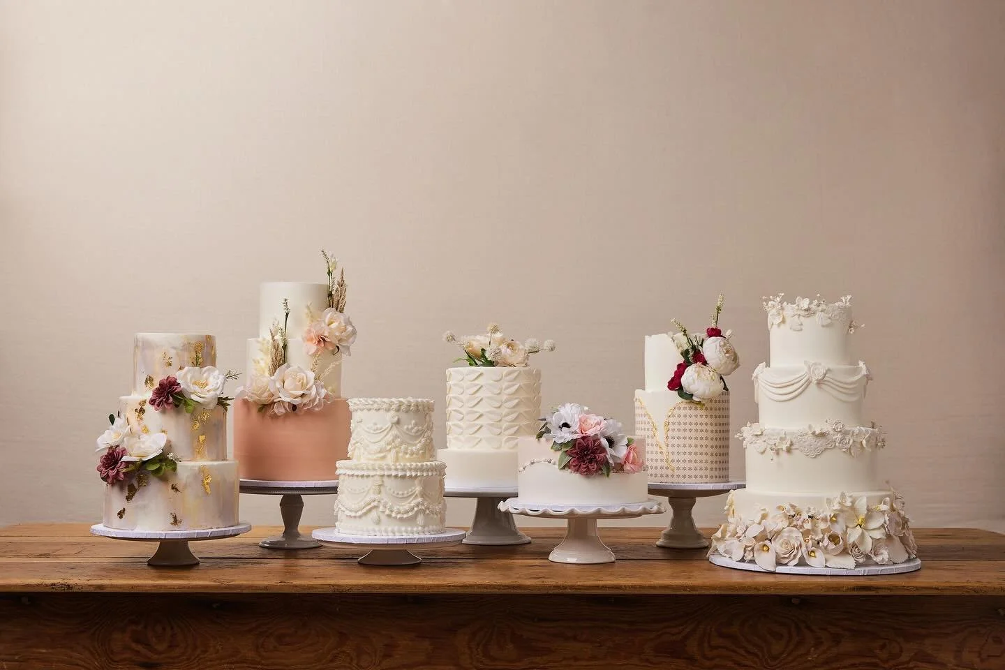 Spring weddings are blooming 🌸 Let&rsquo;s design your dream cake! 
 
Email us at isgroweddings@gmail.com to start the process now. 

#weddingcake #weddingcakes #springweddings #springweddingseason #2026bride