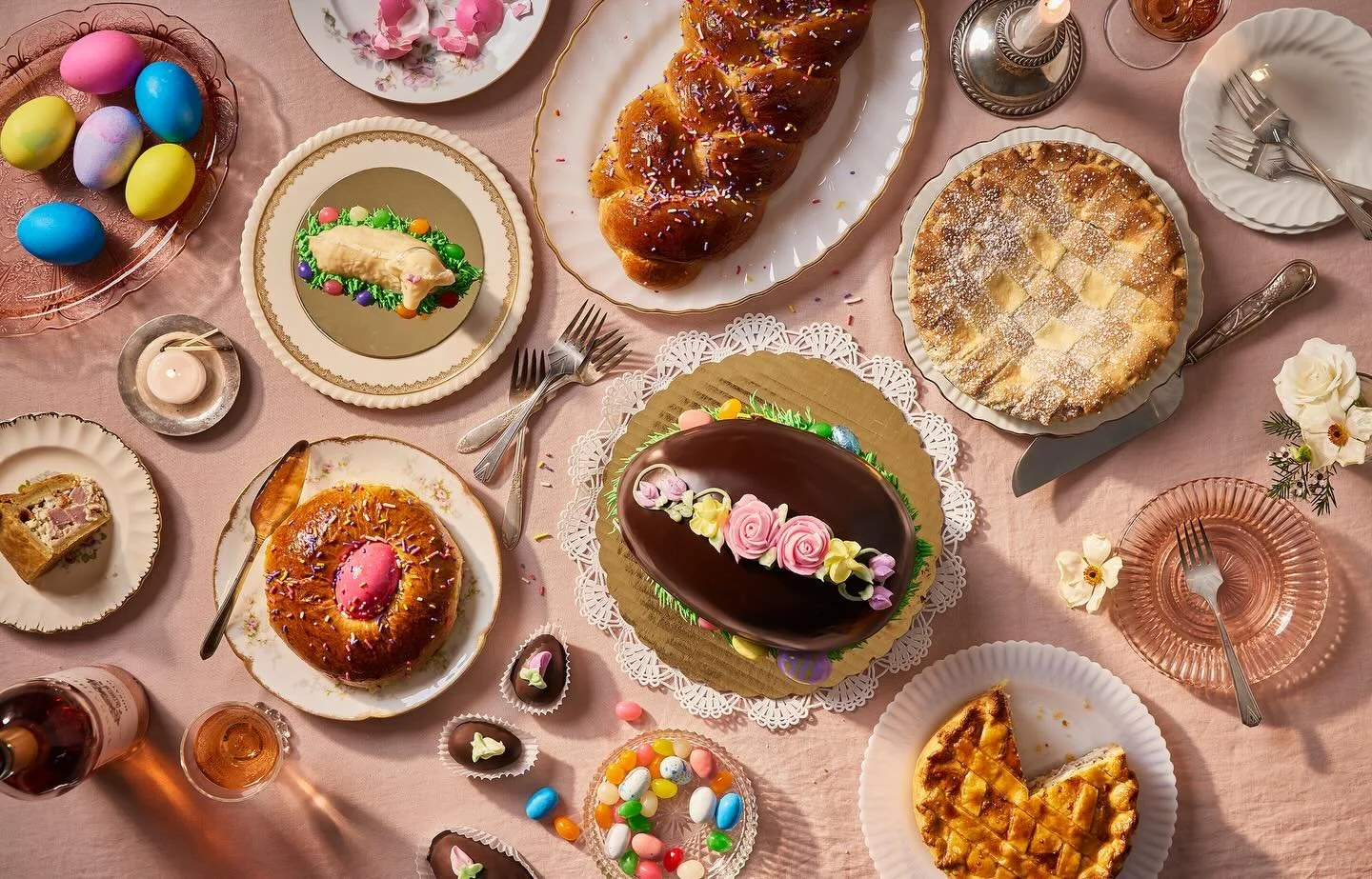 🐰Hop to it&hellip; the Easter menu is live! 
Placed orders by Sunday, 3/29 for pick-up between Tuesday, 3/31 and Saturday, 4/4.
Walk-ins are welcome in-store from Monday, 3/30 through Sunday, 4/5.