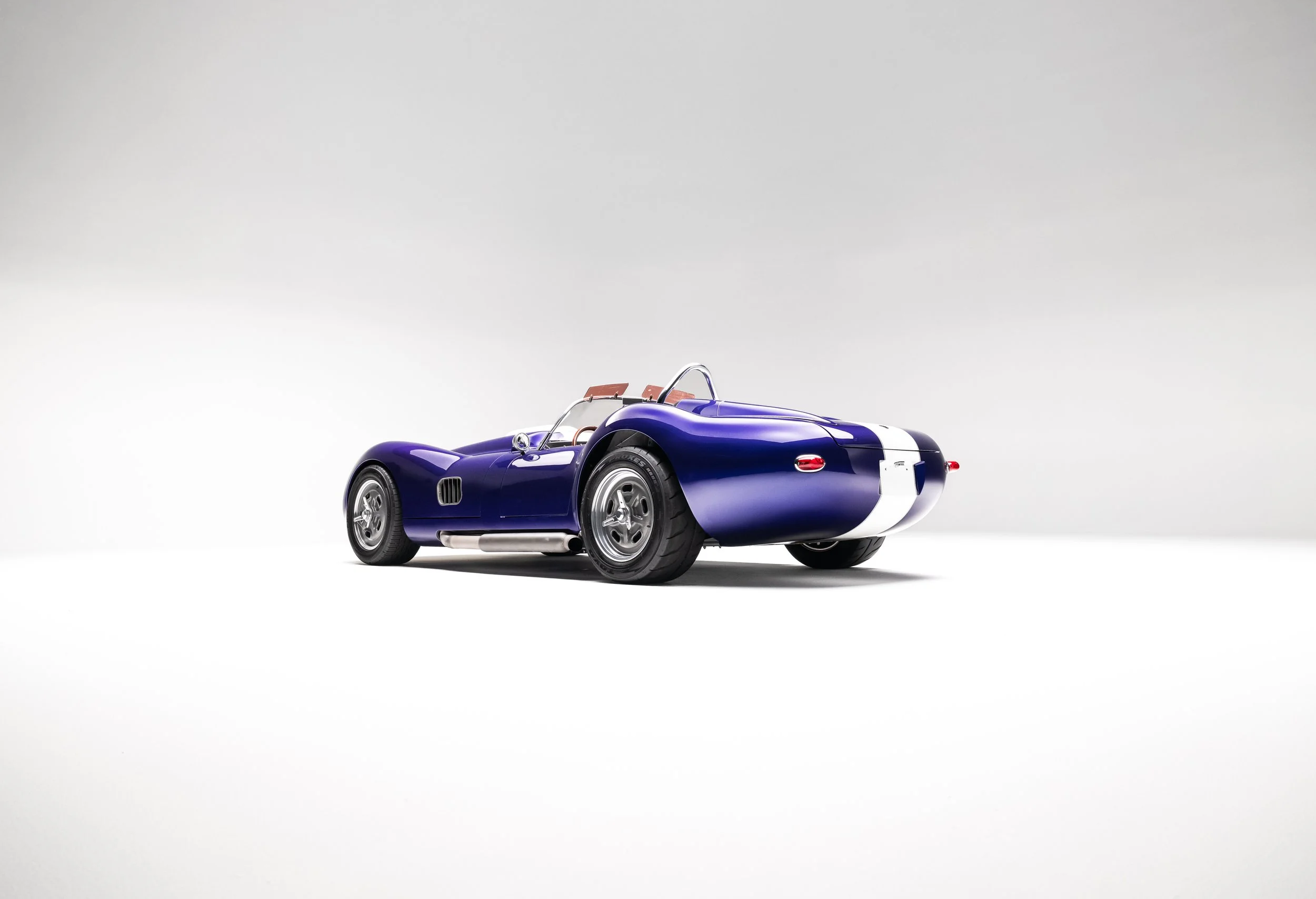 Lister Knobbly Re-Creation Finds New Home