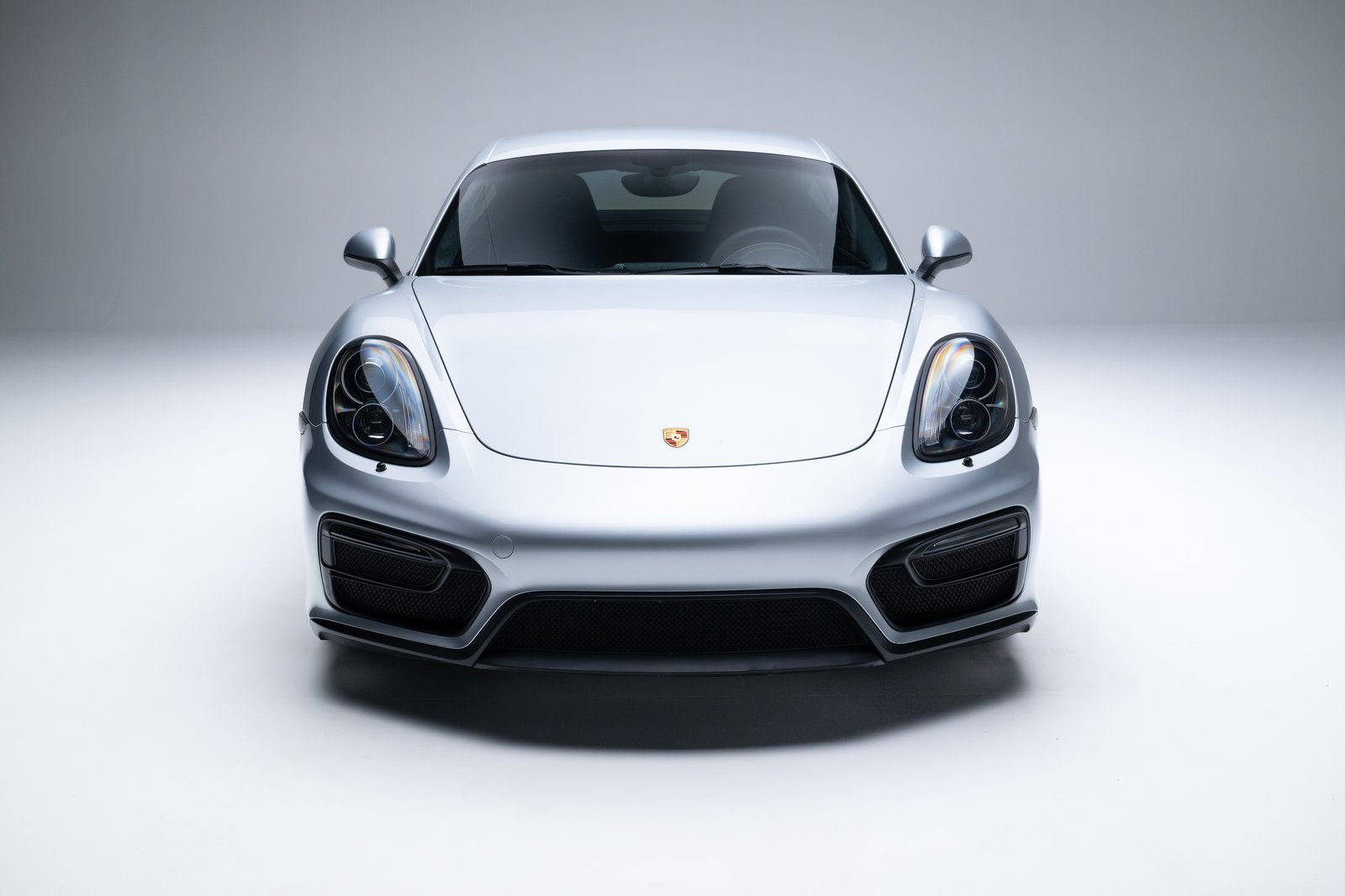 2015 Porsche Cayman GTS, full front view