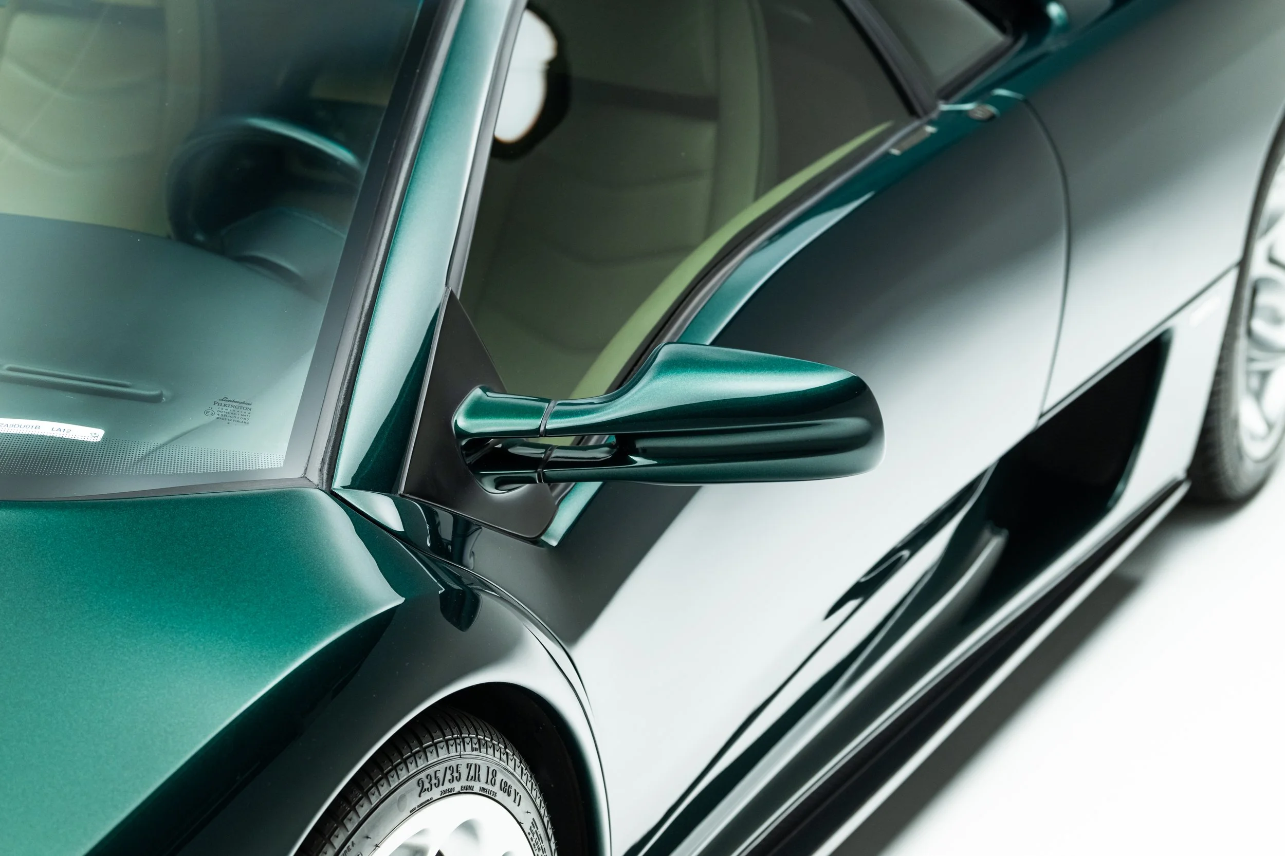 230-68f150383af5c891a8a90025.jpg