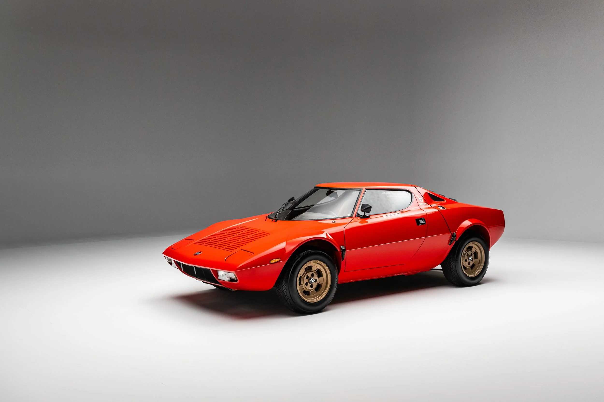 016-19JC9_3110-EditStratos-WebRes.jpg