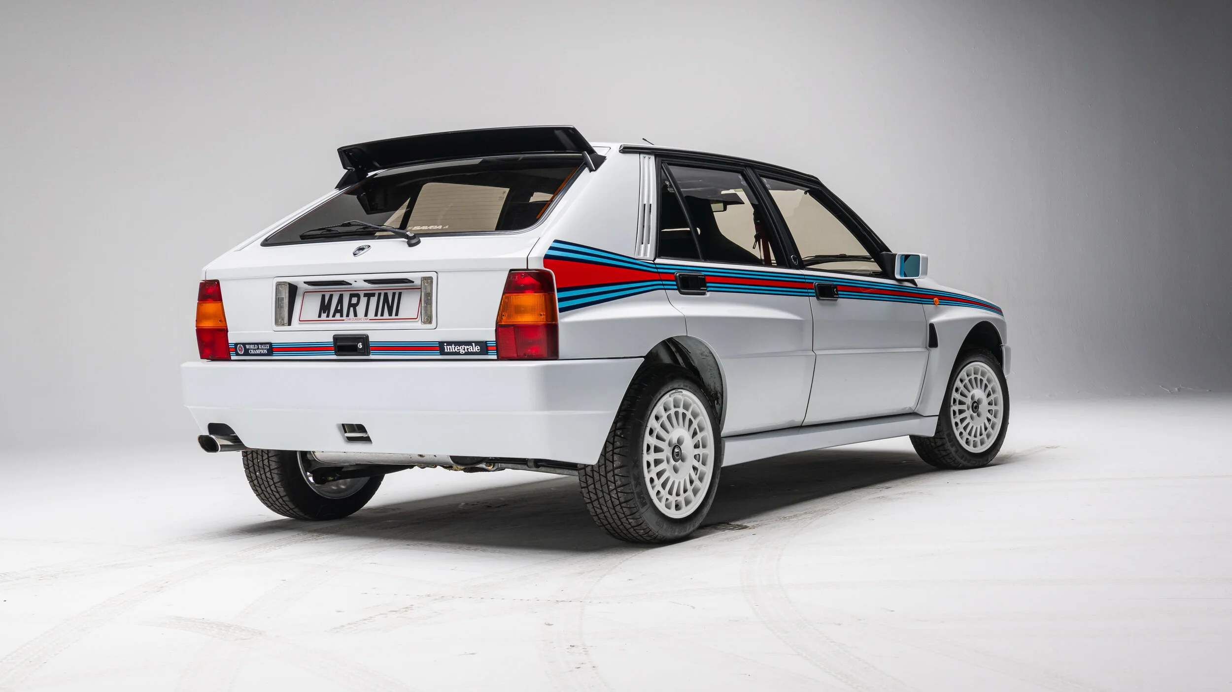 35DSC_0578_web-v1.jpg