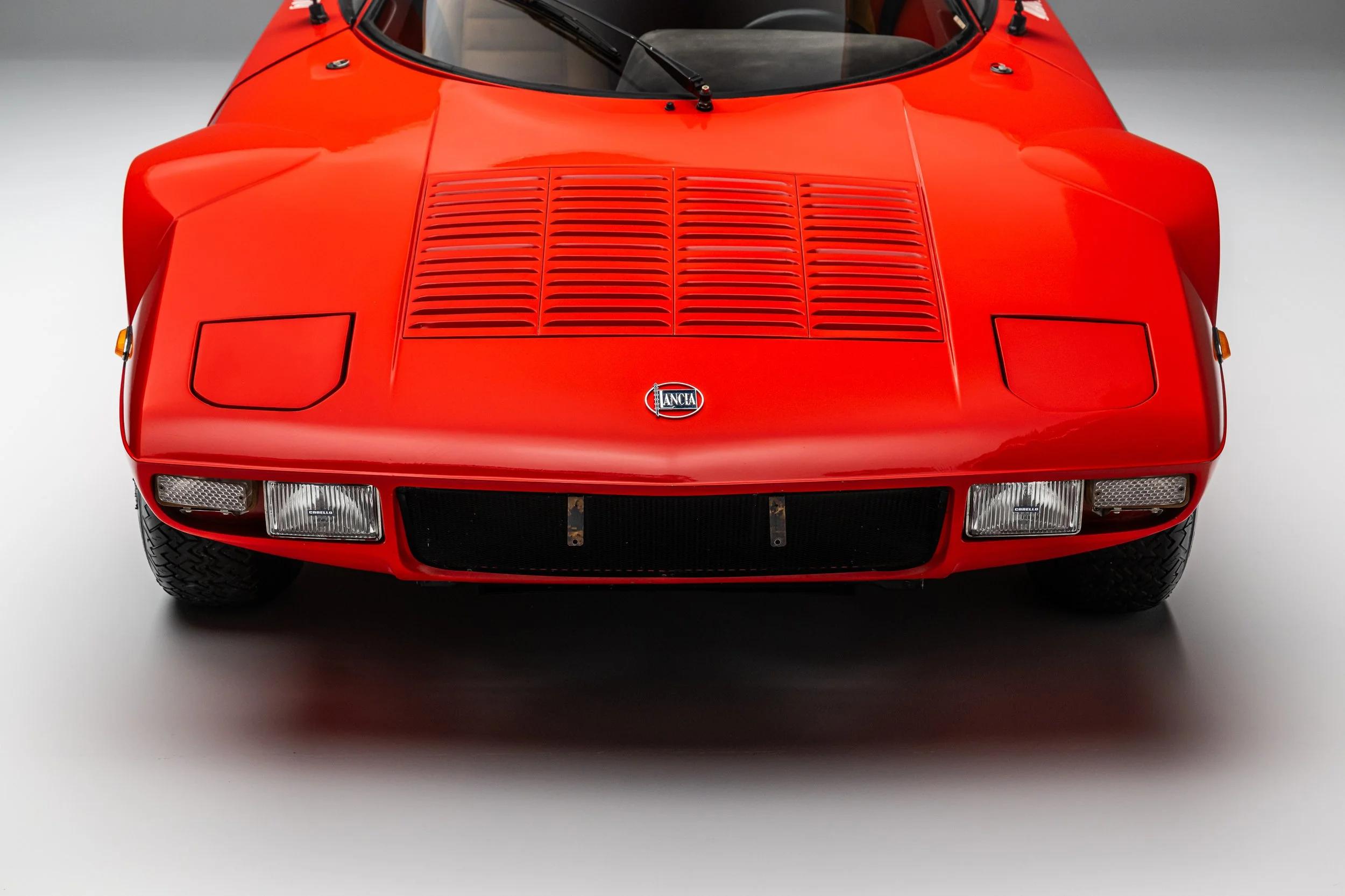 019-36JC9_2476Stratos-WebRes.jpg