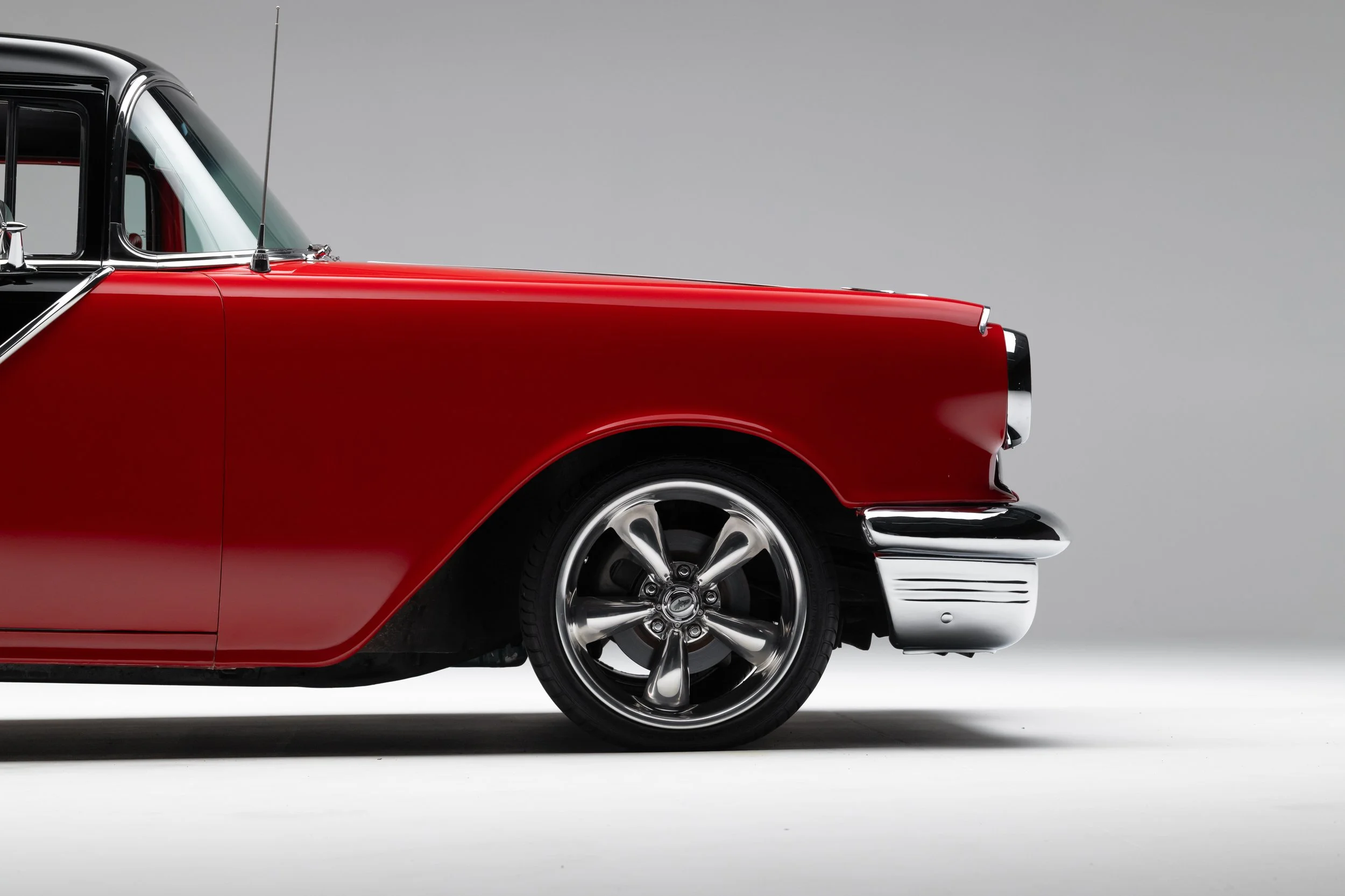 1955 Pontiac Chieftain rear three-quarter view