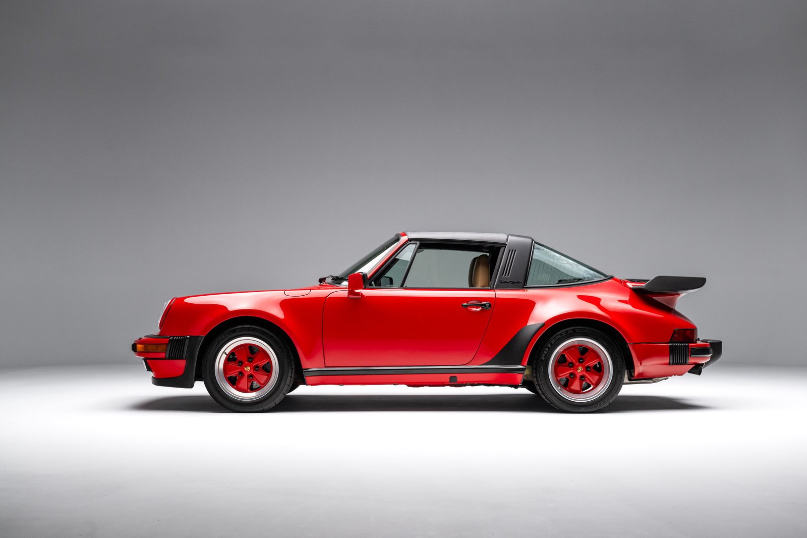 1989 Porsche 911 Carrera Targa M491 “Turbo Look”