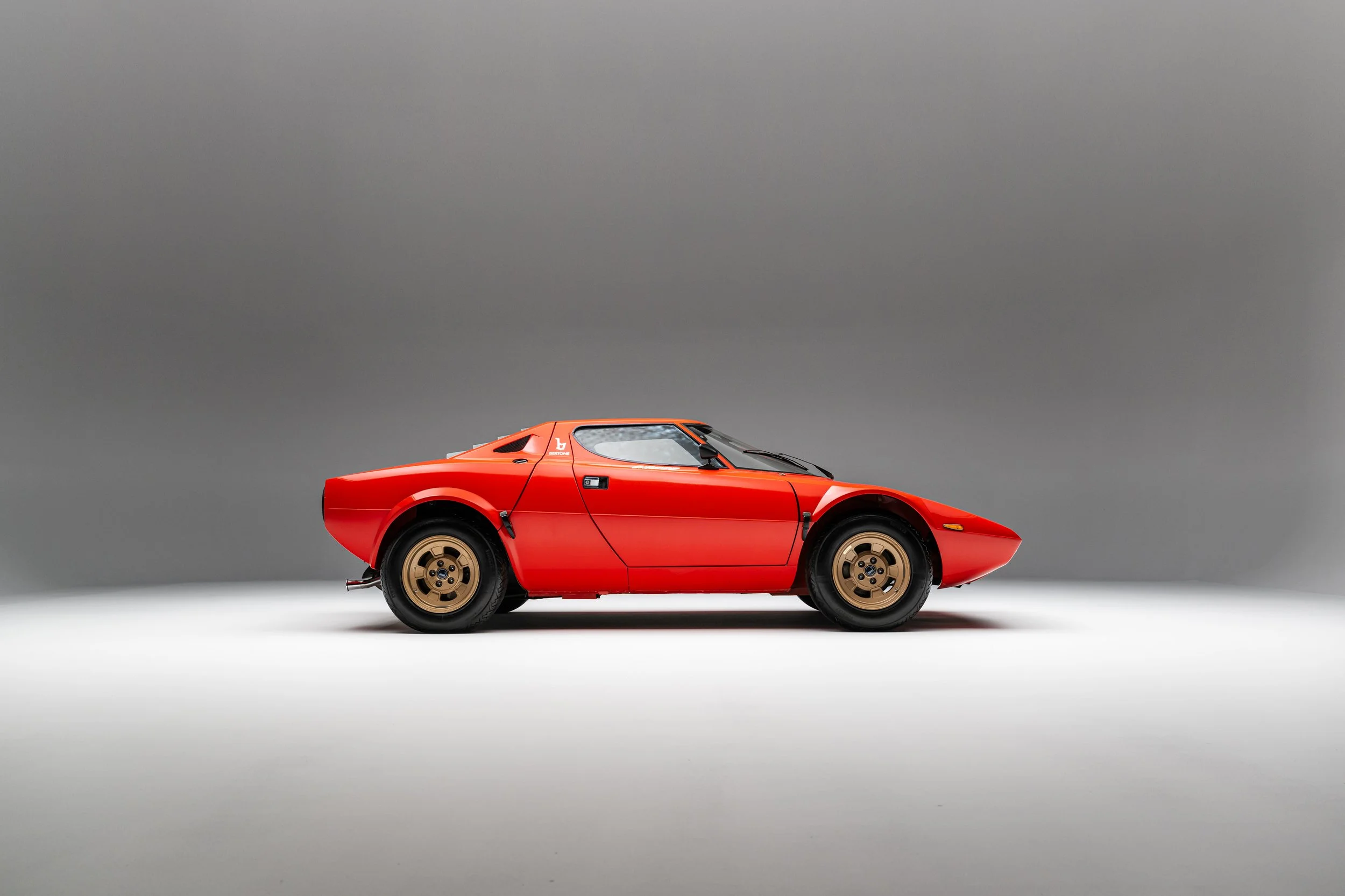 012-1JC9_2415-EditStratos-WebRes.jpg
