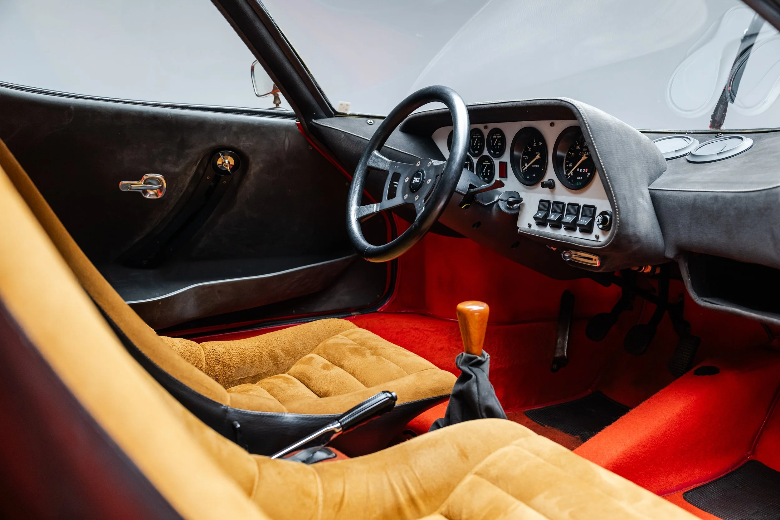 023-122JC9_2802Stratos-WebRes.jpg