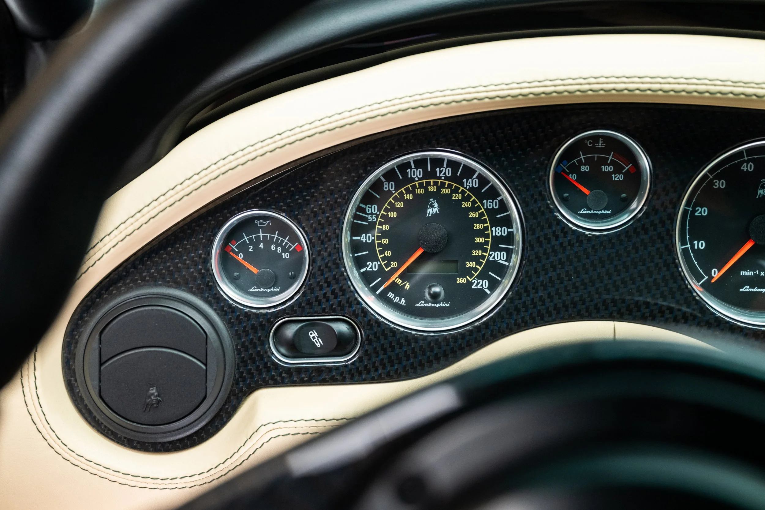 133-68f14d503af5c891a8a8ff5f.jpg