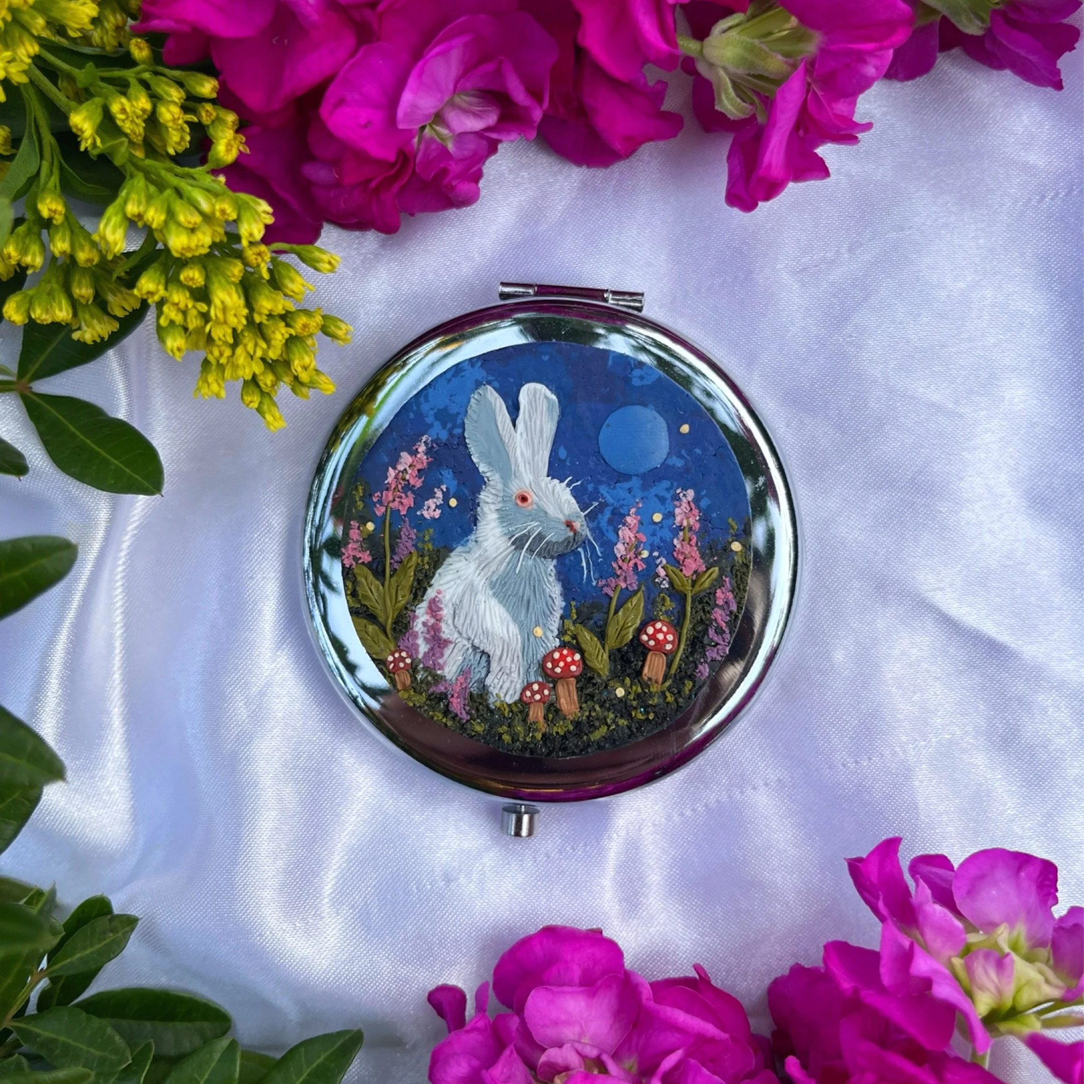 Rabbit+Mirror.png
