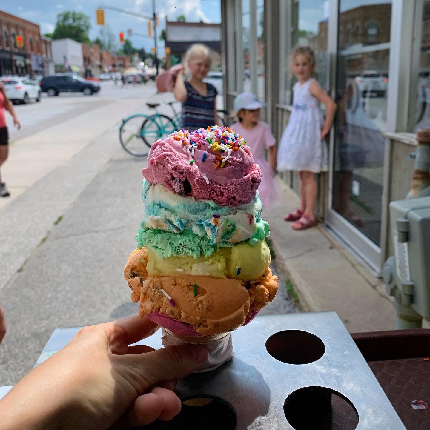 Special request four scoop cone! 🏳️&zwj;🌈
#rainbow #pridemonth #georgianbay #quadruplescoop #iloveicecream #thisisthornbury #greybruce