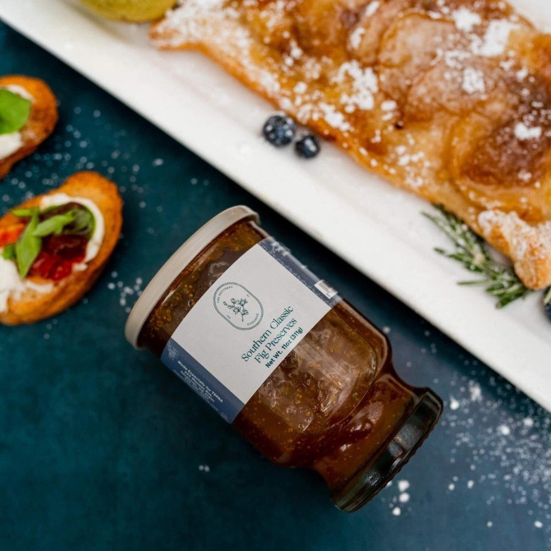 Grab some Fig Preserves at thesouthernconserve.com! Check out our journal while you're there for some delicious recipes featuring this product and more 😋