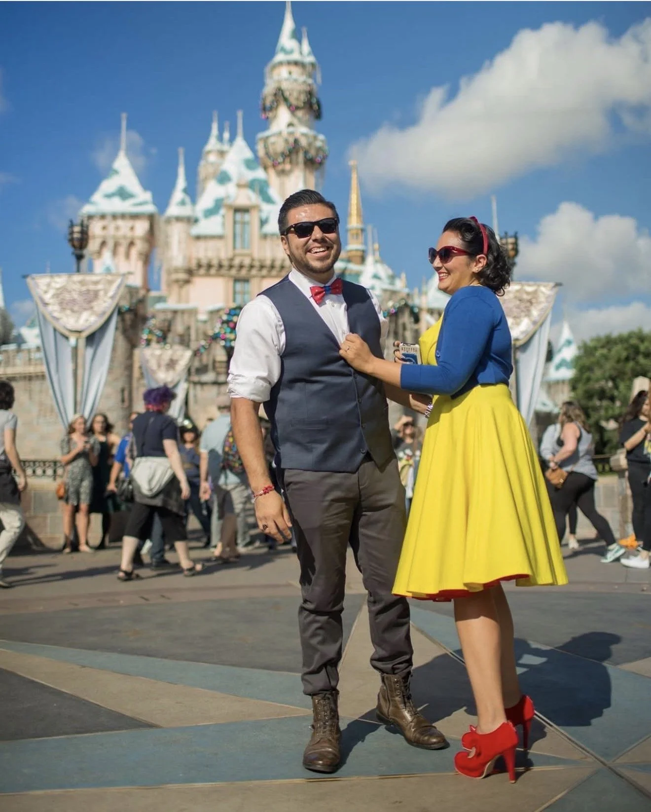 A Holiday Disneyland Proposal Straight Out of a Vintage Postcard