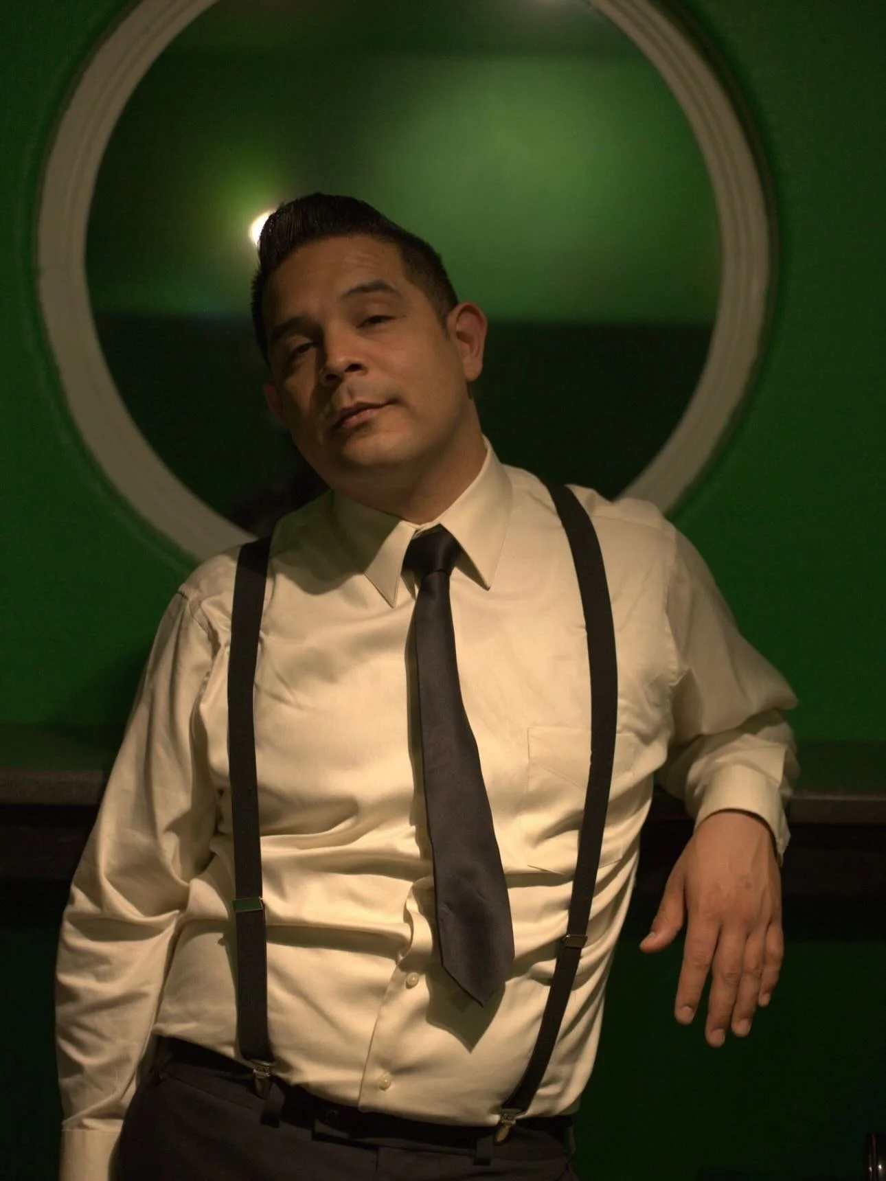 The age of question&hellip; Color or black-and-white? When it comes to a black-and-white photography, I feel like commercially you really don&rsquo;t see it as much&hellip; It&rsquo;s a very bold stylish choice that doesn&rsquo;t really seem to show 