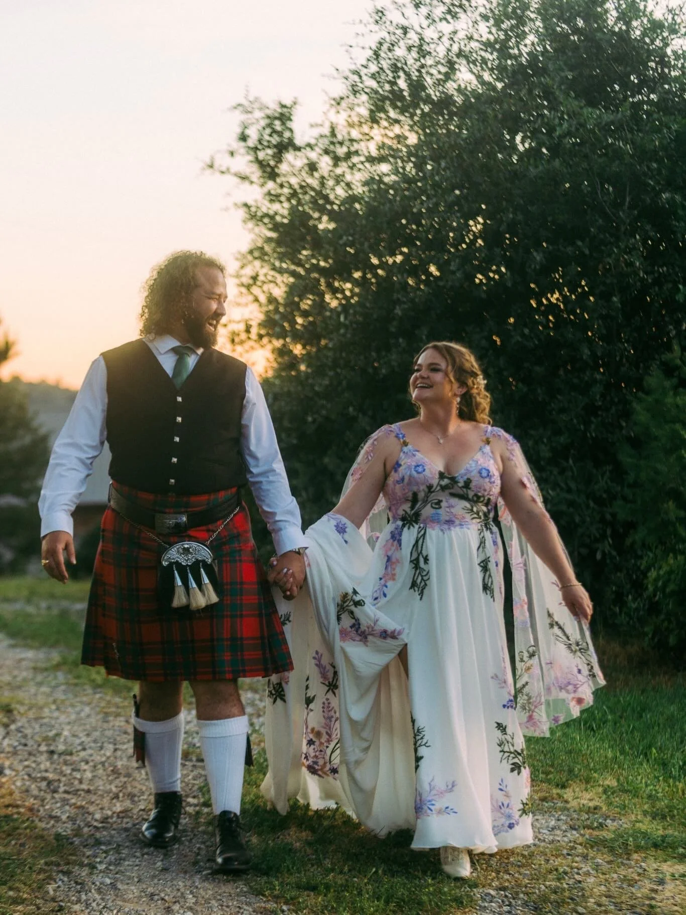 I&rsquo;ve shot in a lot of different places, but I think there&rsquo;s nothing quite as beautiful as a mountain sunset. This wonderful couple definitely had their own style, and heading out towards Sonora in Northern California definitely made for a