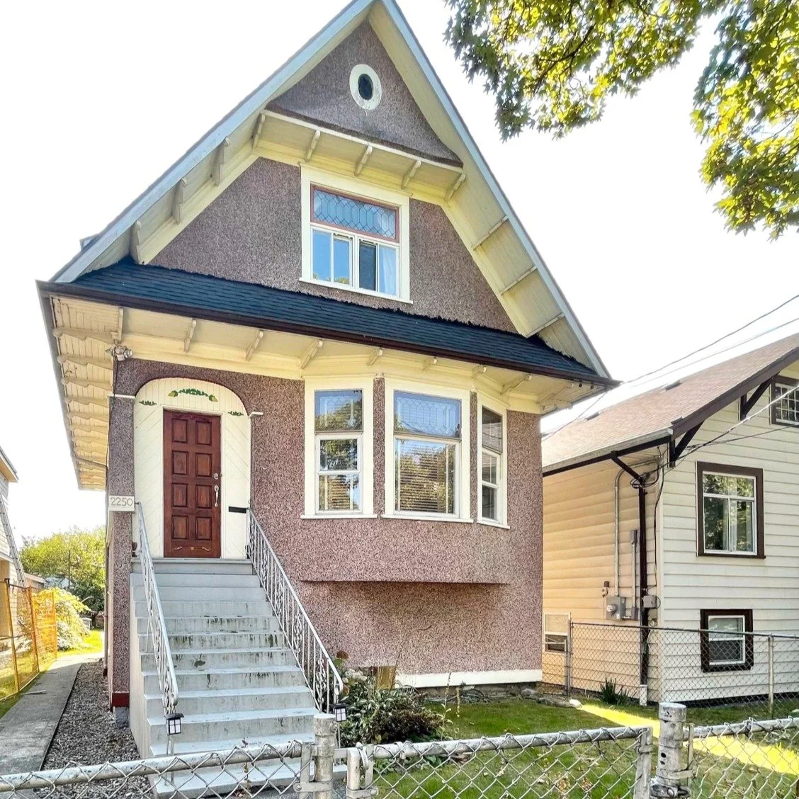 When beauty is in the eye of the beholder, magic can happen. 

I passed on keys today to this 1912 house in Hastings Sunrise. With a long history &amp; loving memories tied in, this home stands tall on East Pender sandwiched between Donald's Market a