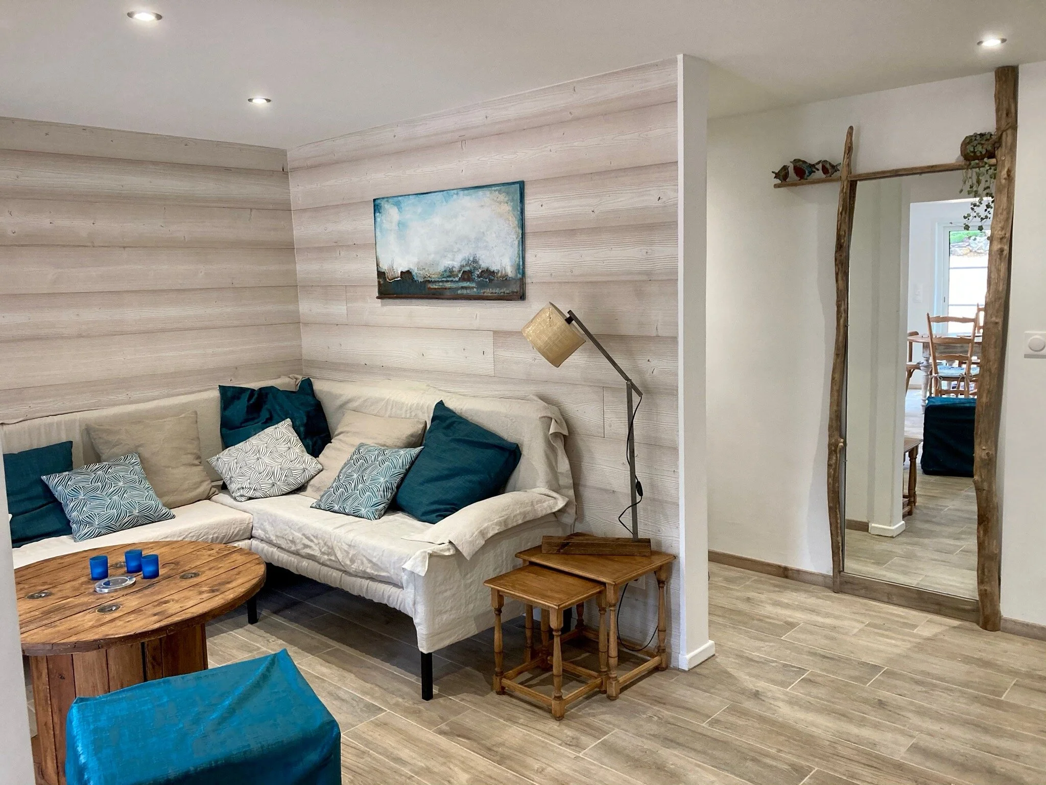 salon-gite-location-vacances-jura.JPG