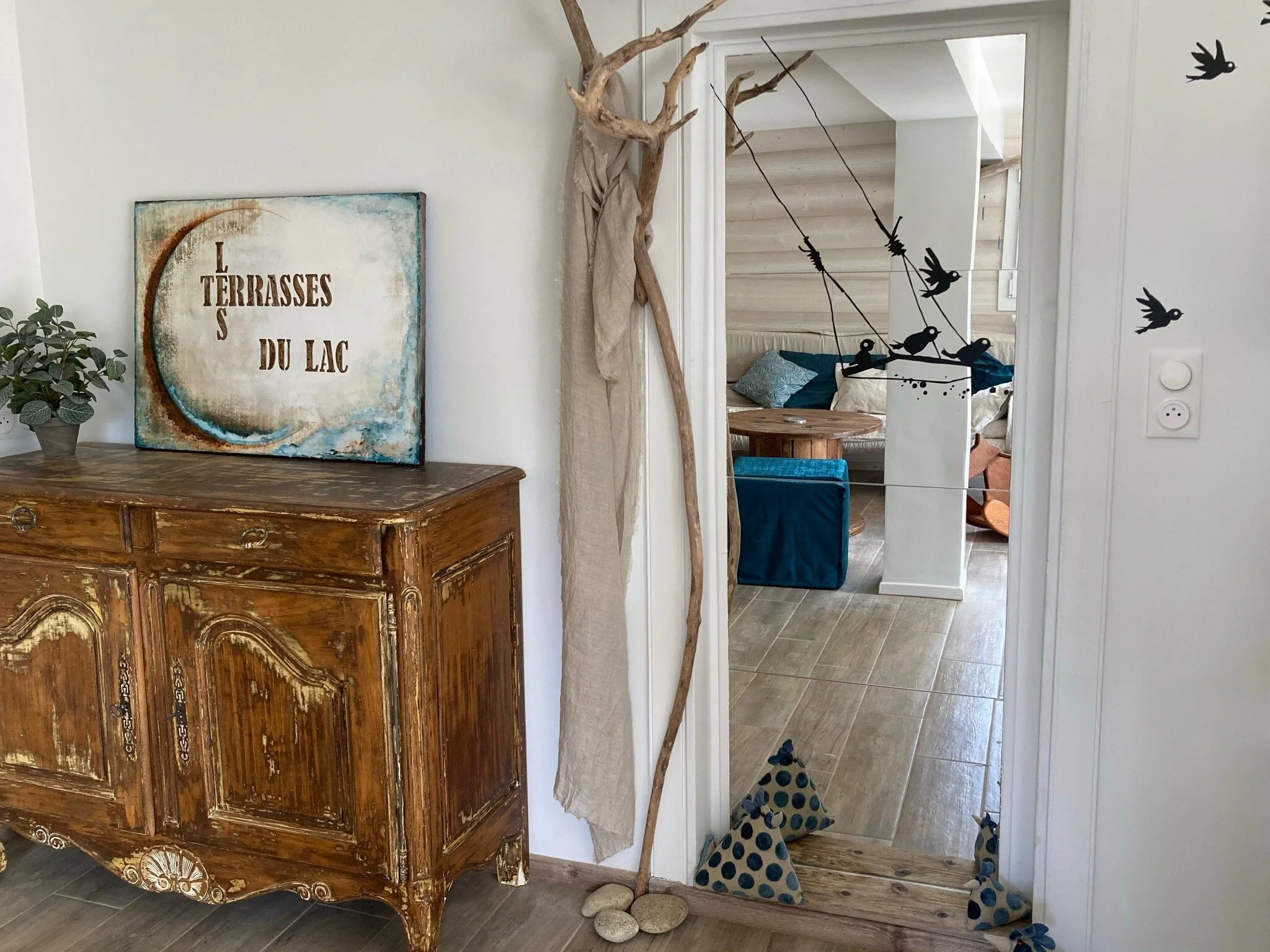 salon-gite-location-vacances-jura.JPG