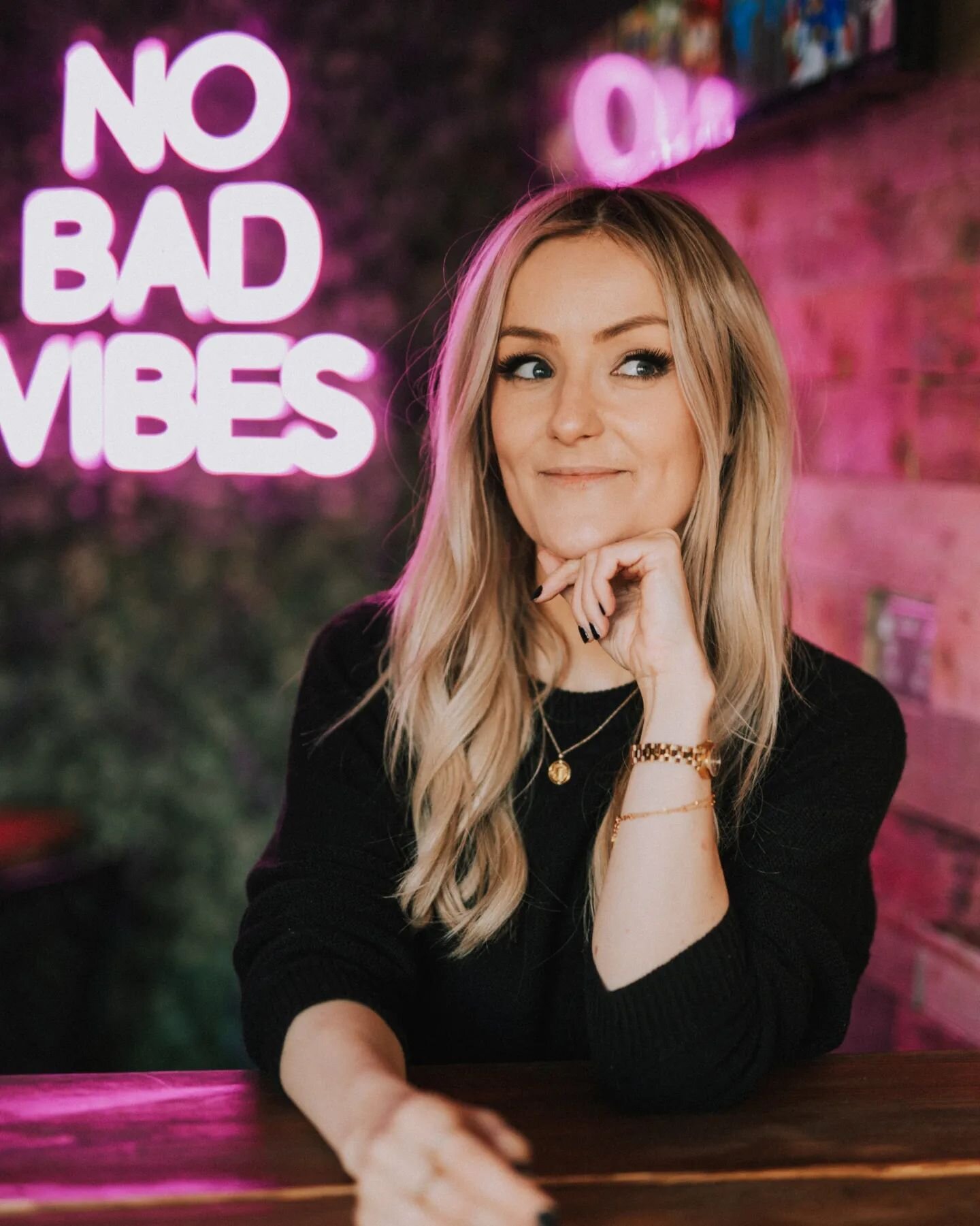 𝗛𝗼𝗹𝗹𝘆 𝗧𝗵𝗼𝗺𝘀𝗼𝗻 //

No bad vibes here, this girl is on fire! We had a blast doing this branding shoot with the MEGA @hollythomsoncopywriting 

#commercialphotographer #brandphotographer
#lifestylephotographer #teesside #teessidephotographer