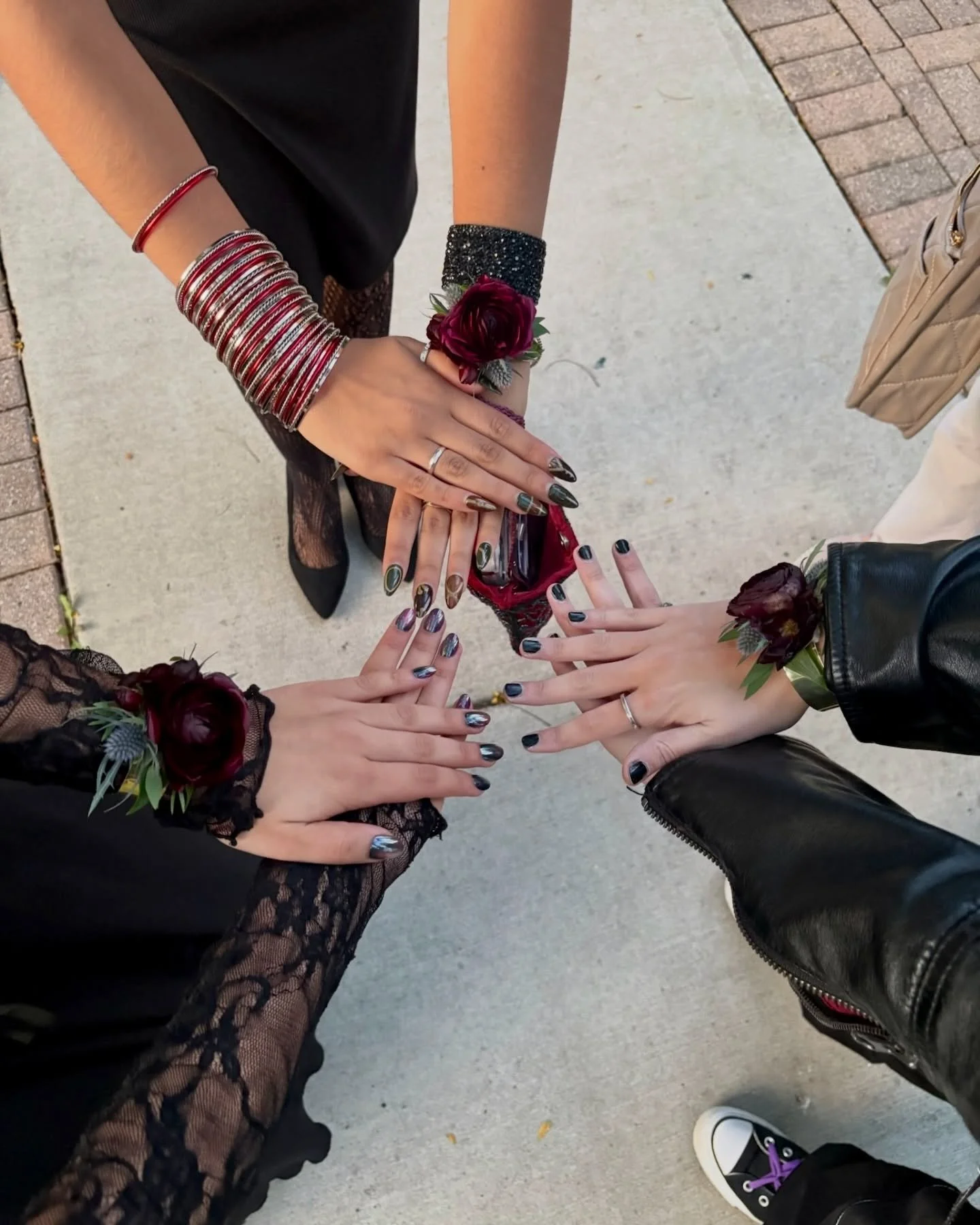 Homecoming but make it goth. Thank you to our fabulous customers for the shot! 🖤