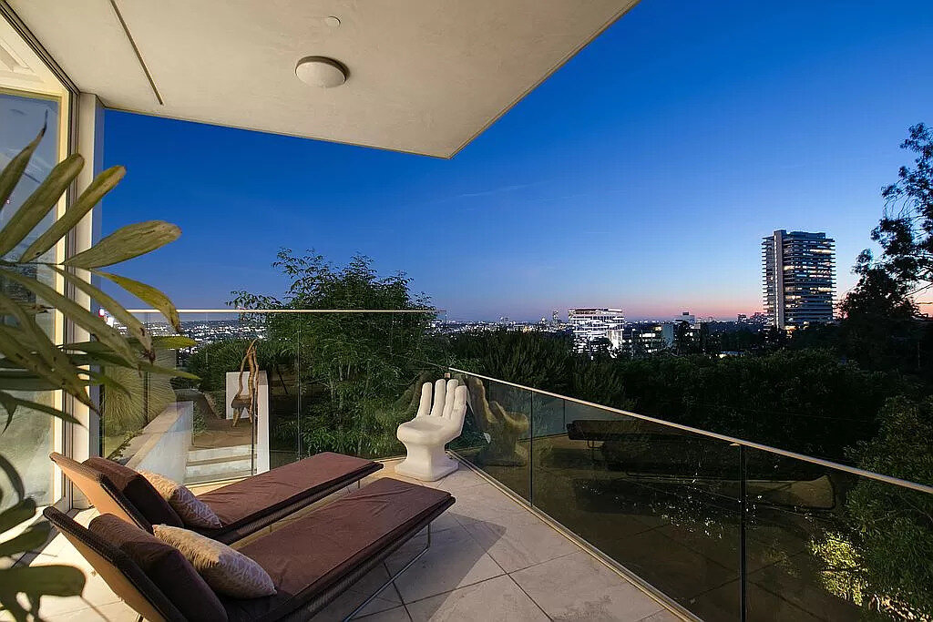 Hollywood Hills Custom Home (3).jpg