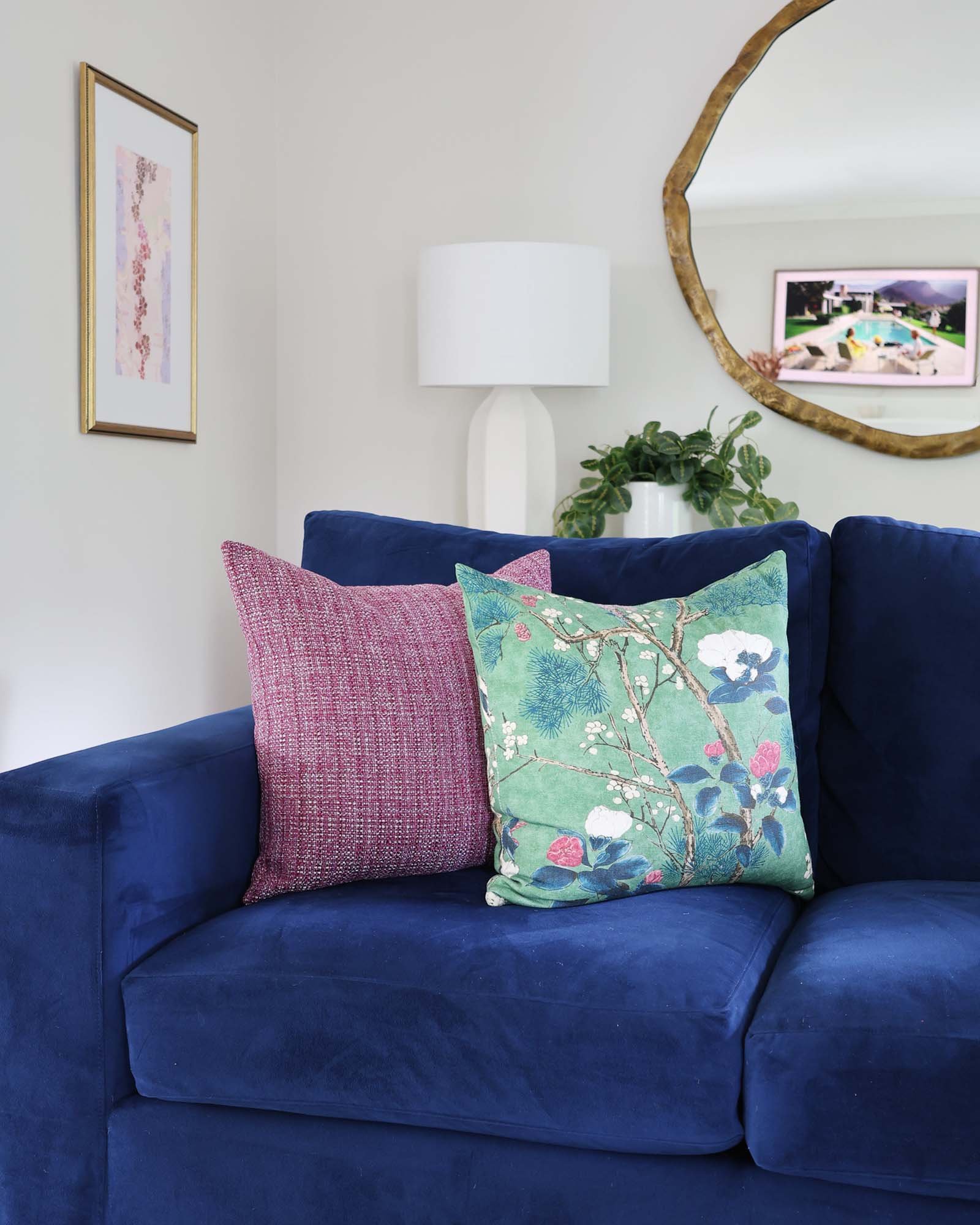 WALNUT FAMILY ROOM