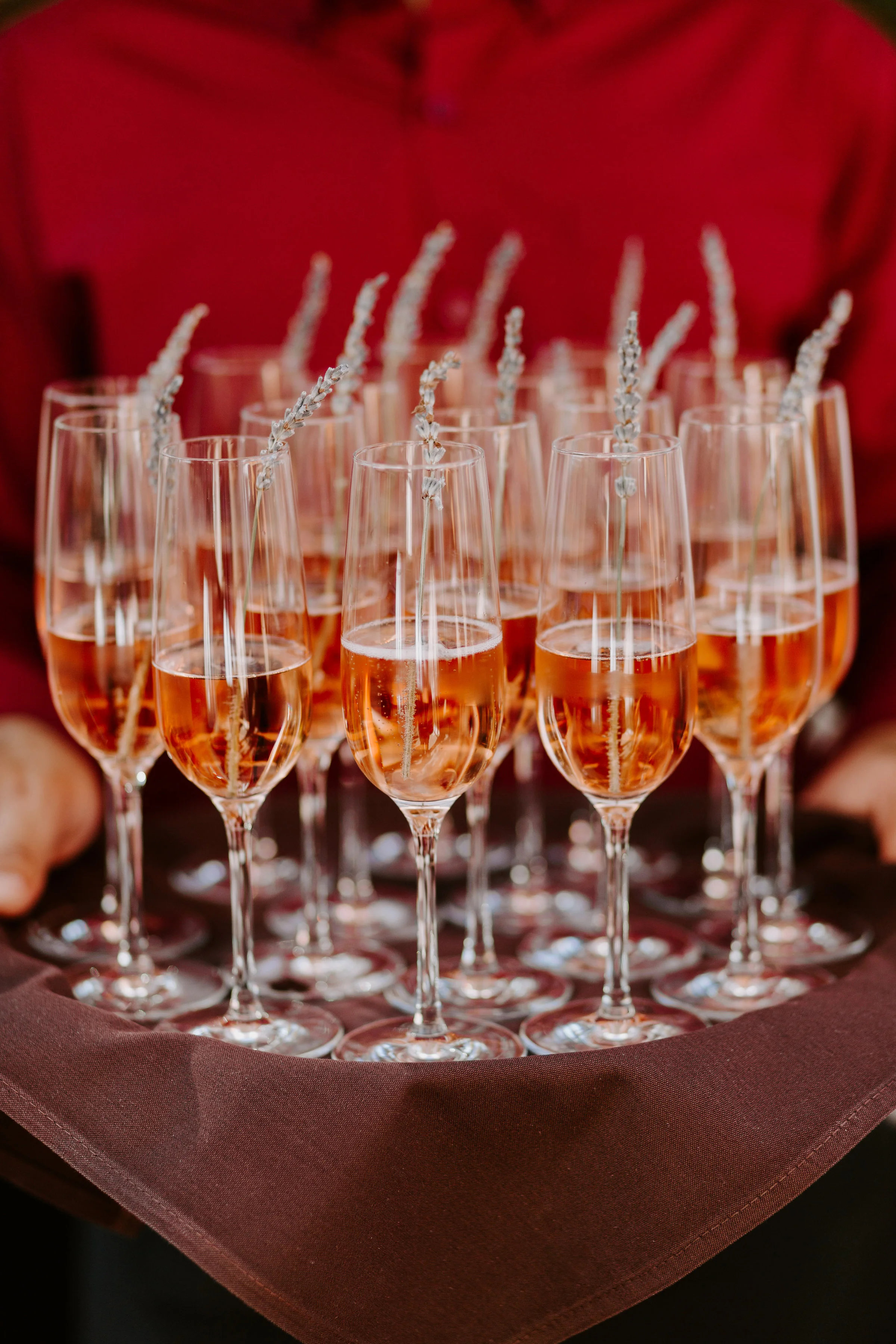 Drinks for a California desert wedding image name: wedding-florist-boise-698