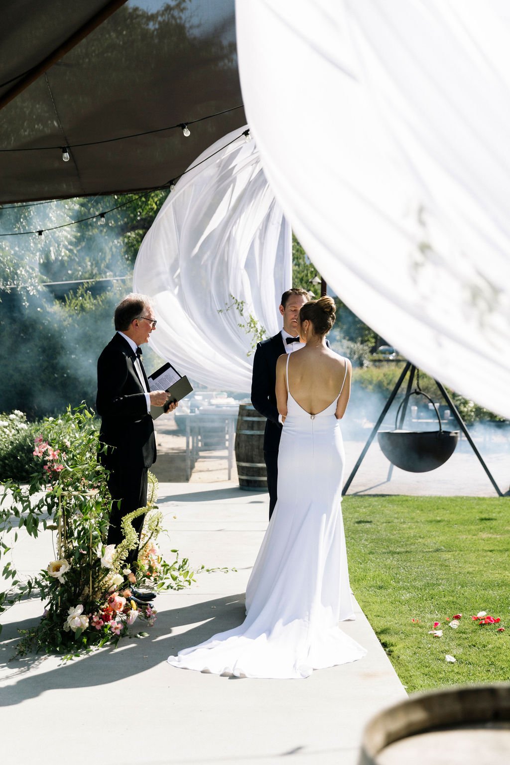 Wedding couple chaplain outdoor San Francisco farm wedding. Image name: wedding-florist-boise-87