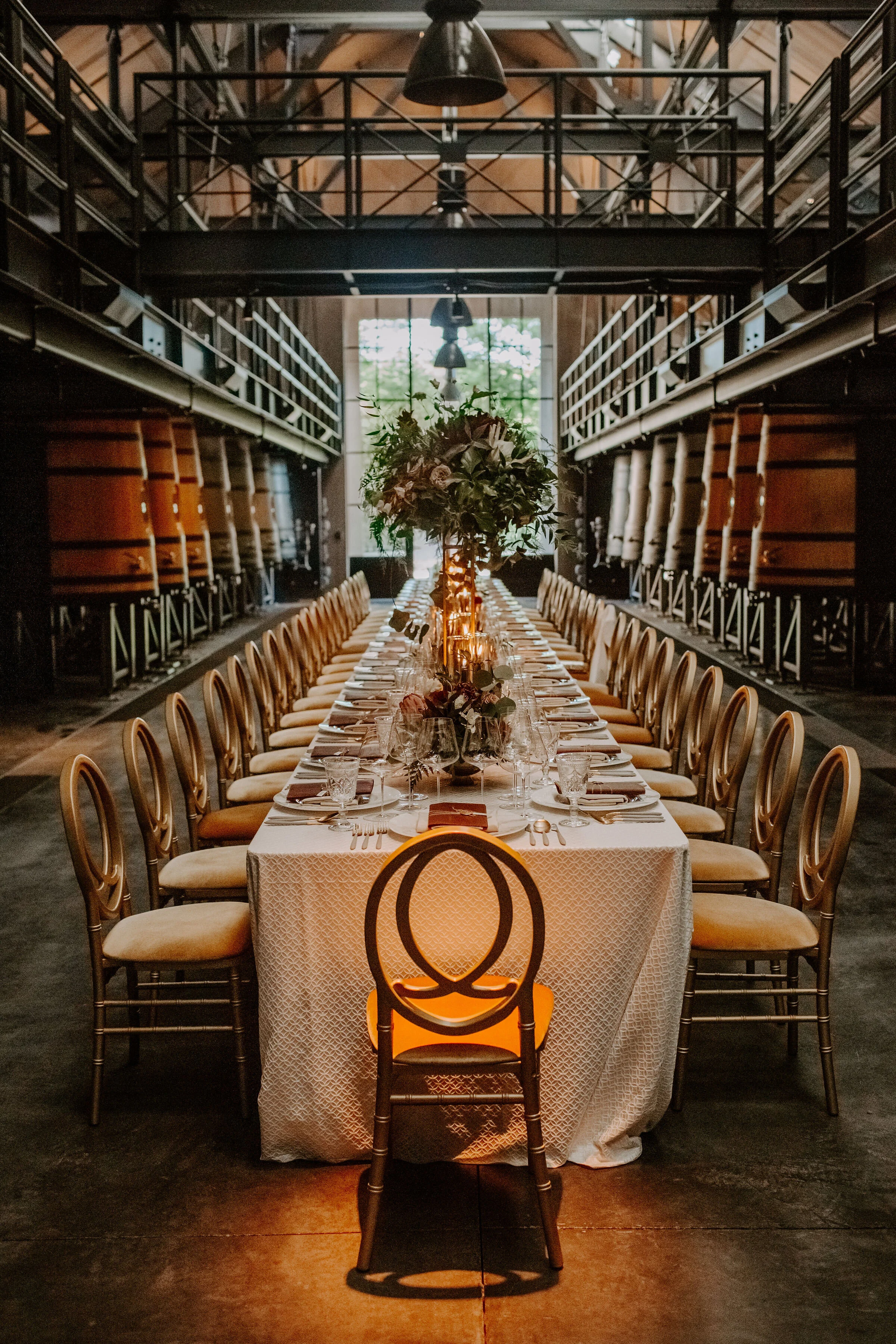 Wedding reception at Promontory Wine Estates in Oakville, CA image name: wedding-florist-boise-554