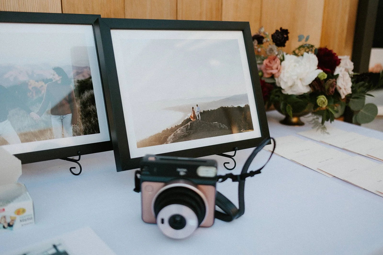 Pictures with antique camera image name: wedding-florist-boise-222