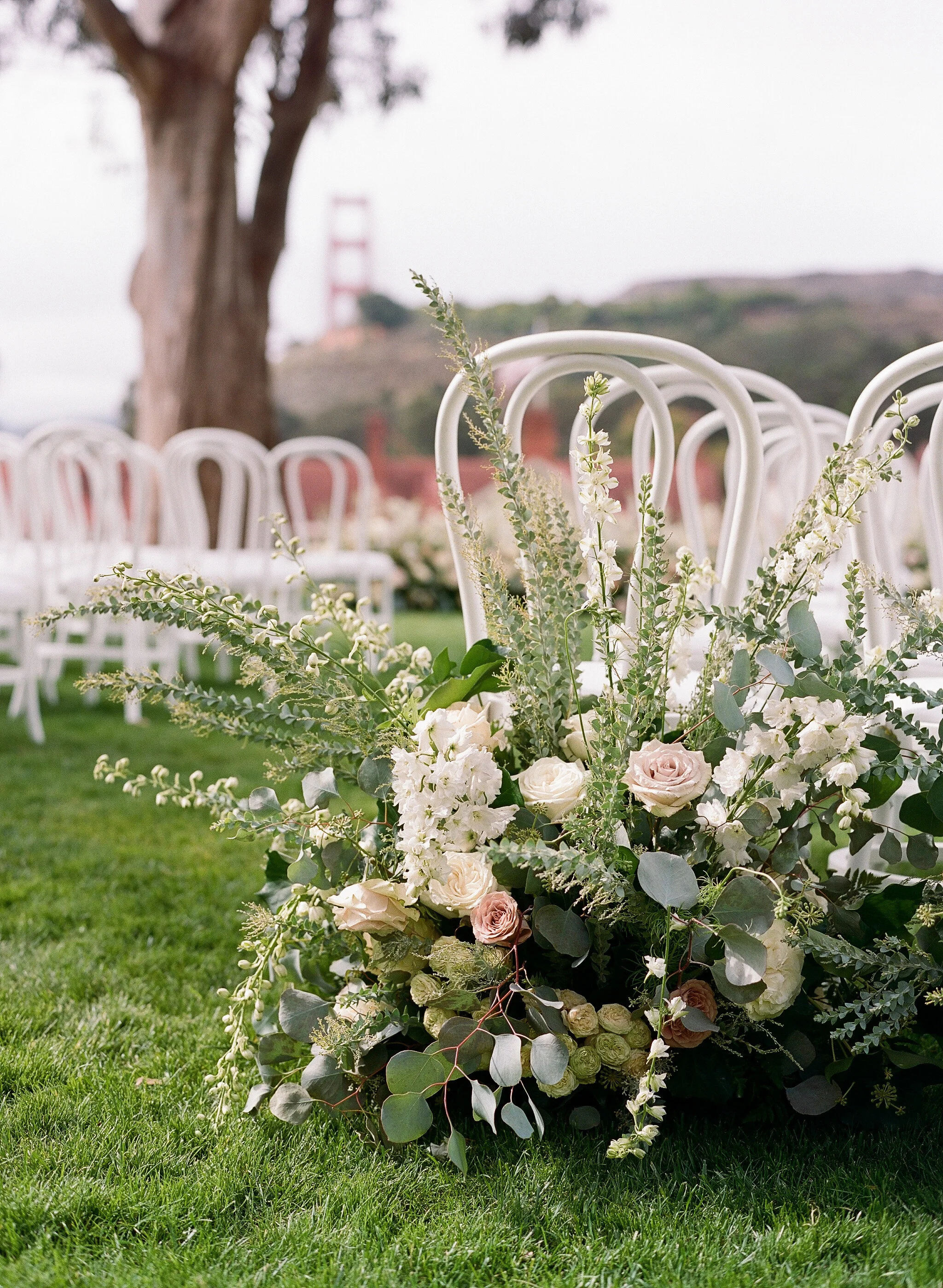 Outdoor wedding at Cavallo Point in San Francisco CA image name: wedding-florist-boise-581