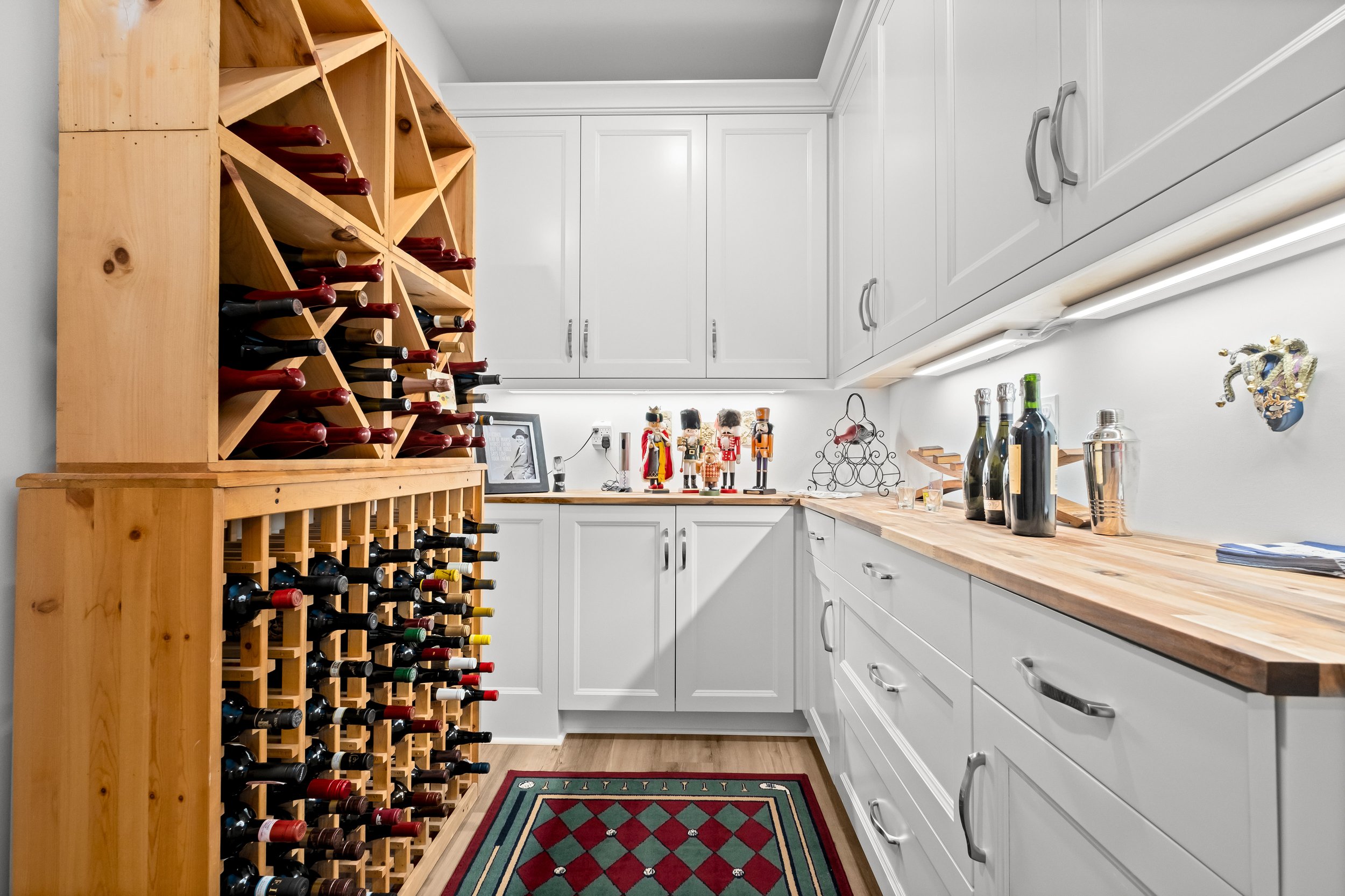 1035RiverCrestDr_0054.jpg