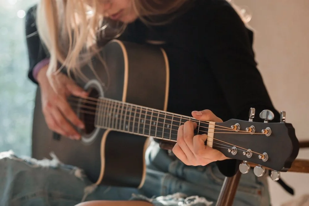 Swifties Guitar Lessons | Learn To Play Your Fav Taylor Swift Songs