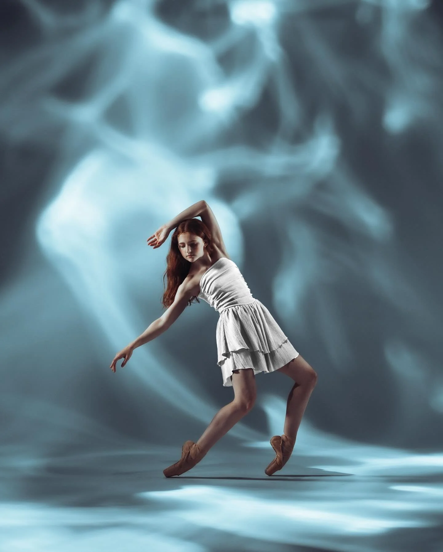 &ldquo;Forward looks different sometimes.&rdquo;
&bull;
&bull;
&bull;
#dance #dancephotography #dancephotography #photoshoot #photographer