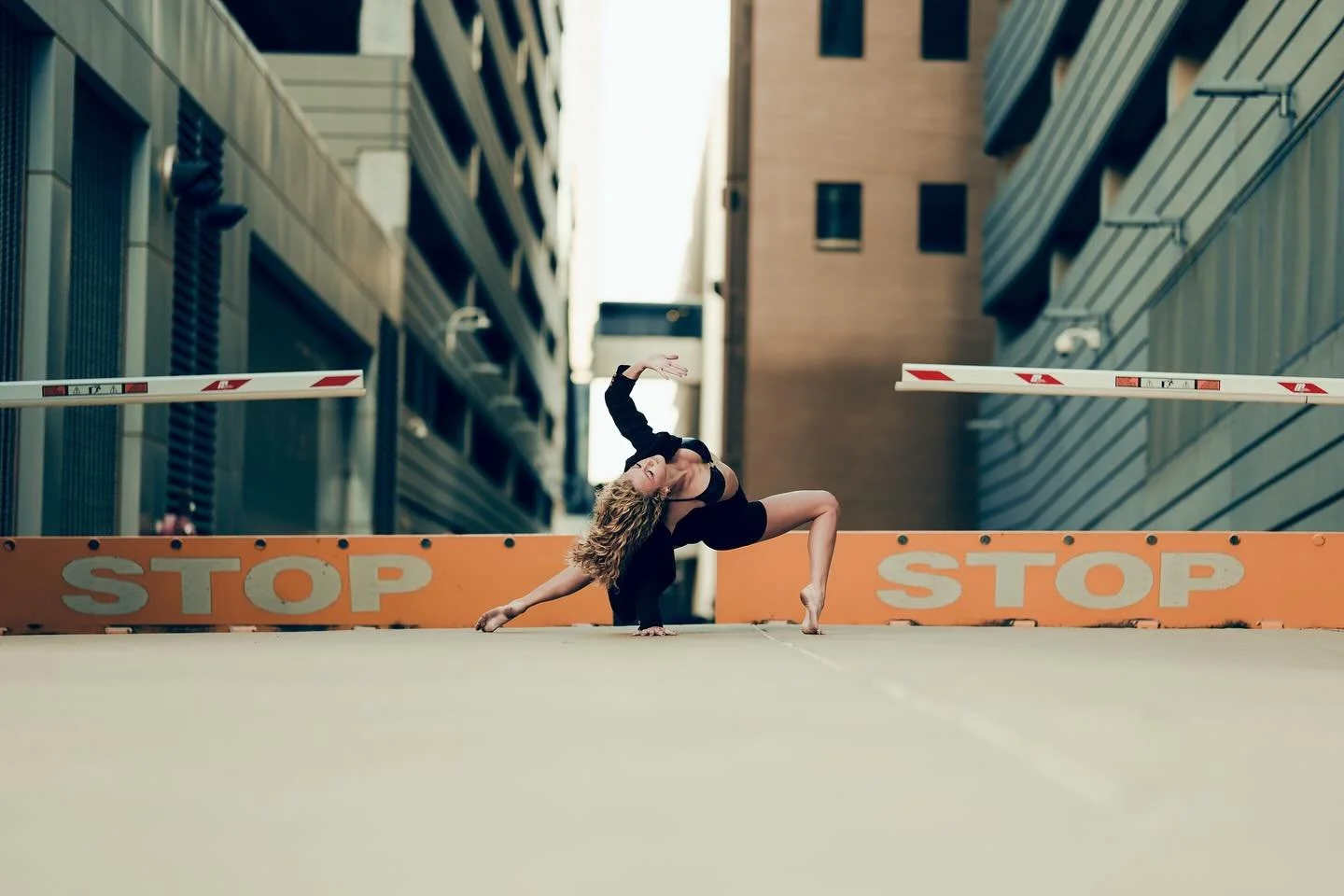 &ldquo;The moment you STOP caring what others think is the moment you start winning.&rdquo;
&bull;
&bull;
&bull;
@_liv.brew_ @thepointepac 
#dance #dancer #dancephotography #dancephotographer