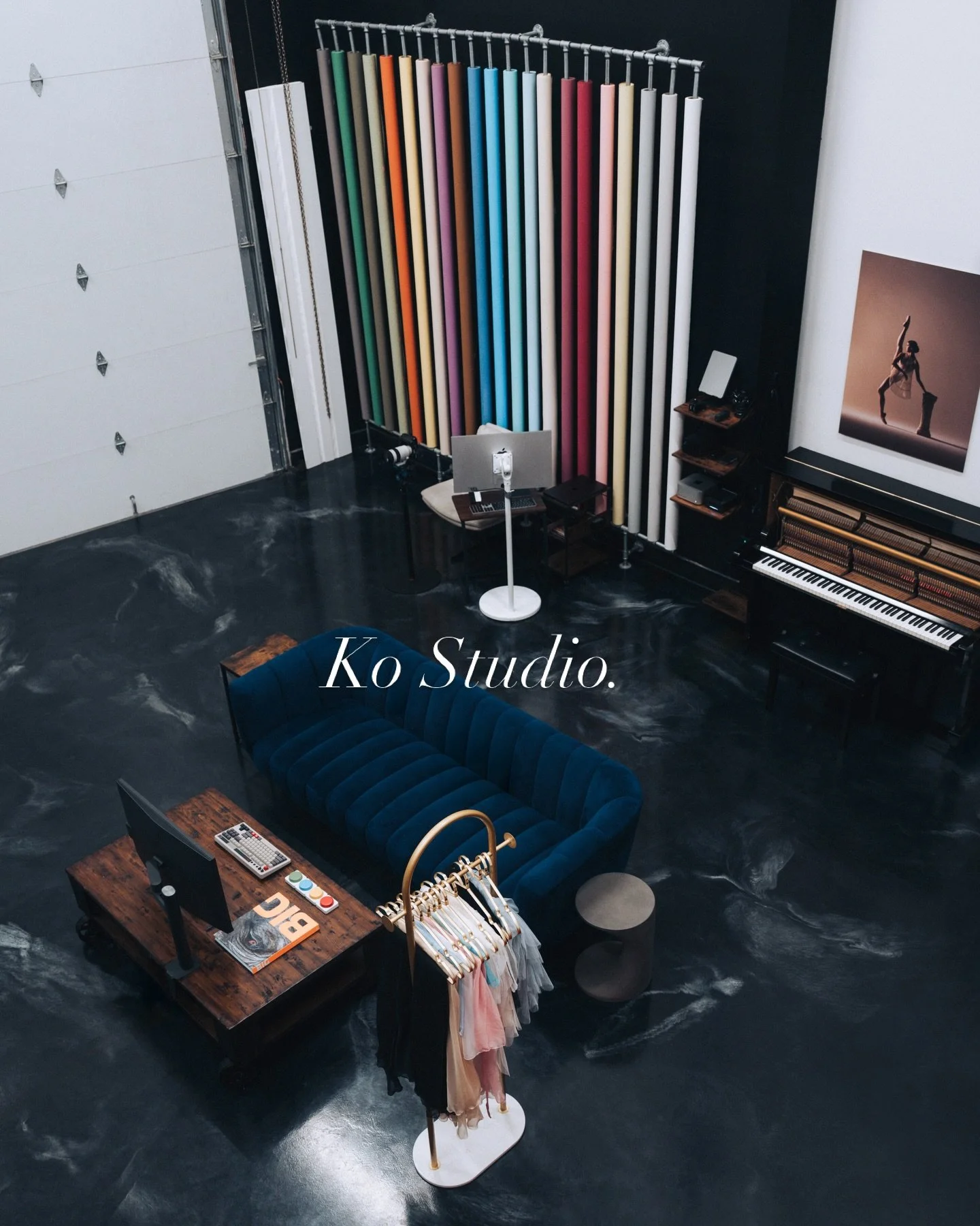 Ko Studio ~ Photo tour!!
Comment your favorite part of the studio! 
&bull;
&bull;
&bull;
#photographystudio #dance #dance photographer