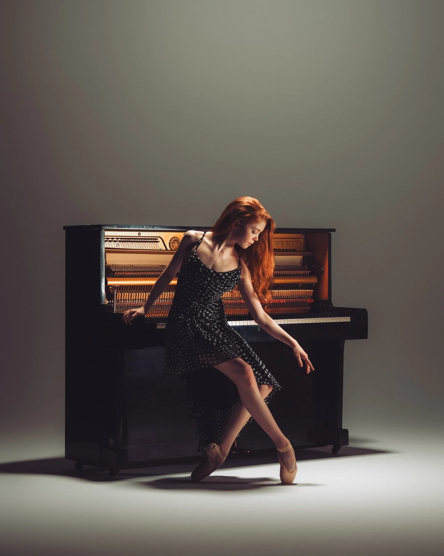 🎹 &ldquo;Success is not the key to happiness. Happiness is the key to success&ldquo;
&bull;
&bull;
&bull;
@eliteclassicalcoaching 
@yagp
@sadieelizabethdaniels 
#piano #ballet #balletphotography #ballerina