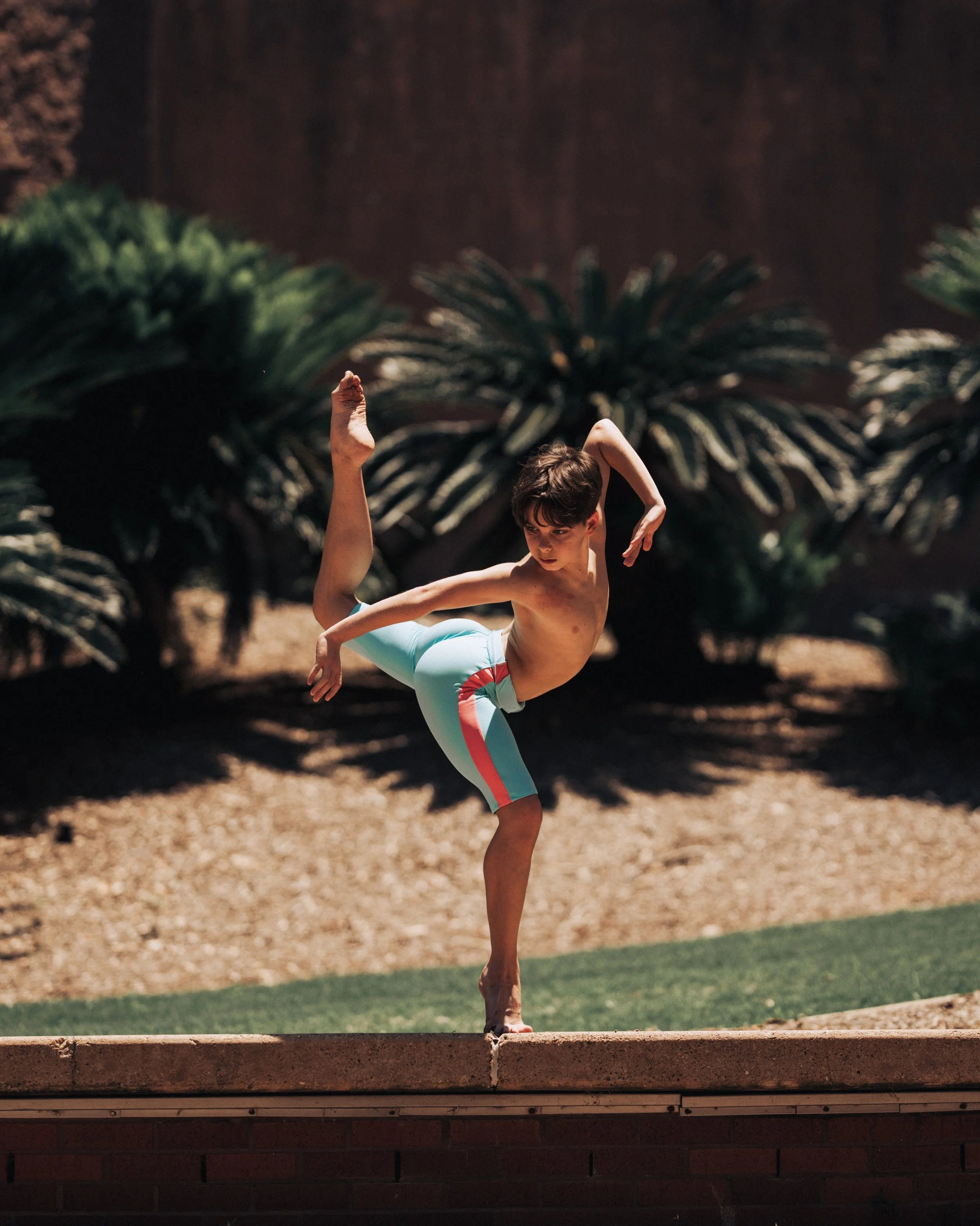 🌴☀️ @ballet.spencer.c 
&bull;
&bull;
&bull;
@nikolay @westsideballet @yagp
#ballet #photographer #dancephotography