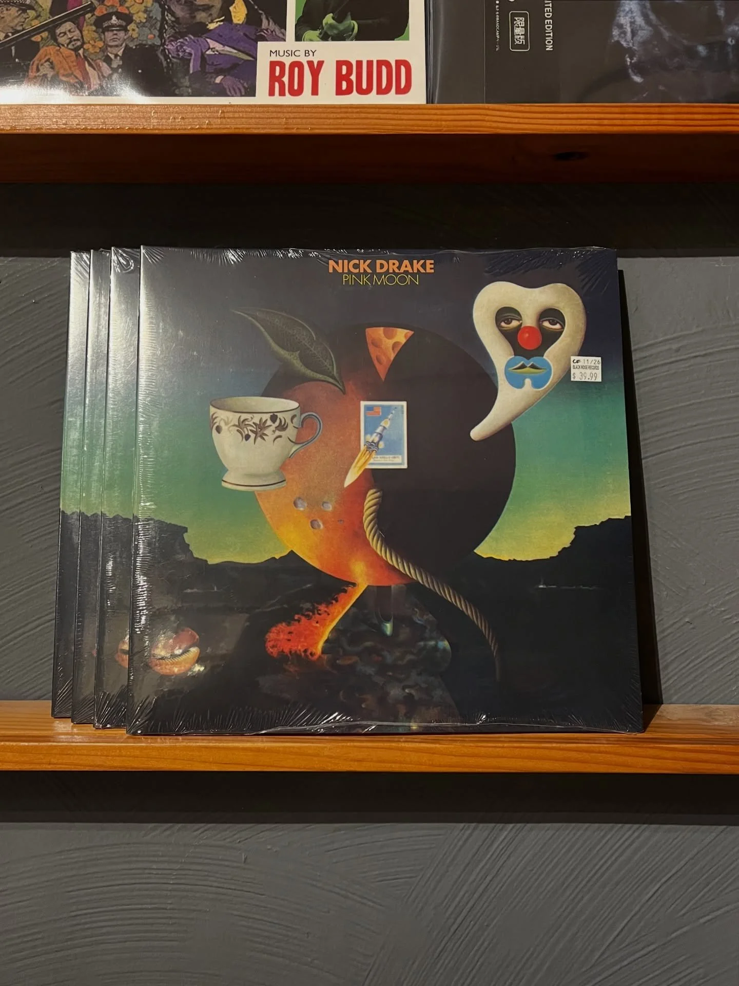 BLACK FRIDAY. 

Some fresh holiday restocks on LP and cassette (more otw), and a heaaalthy box of used titles going out Friday at 9am. Clean older/og pressings on the last slide. 

These will all go out on Friday at 9am for RSD Black Friday in additi