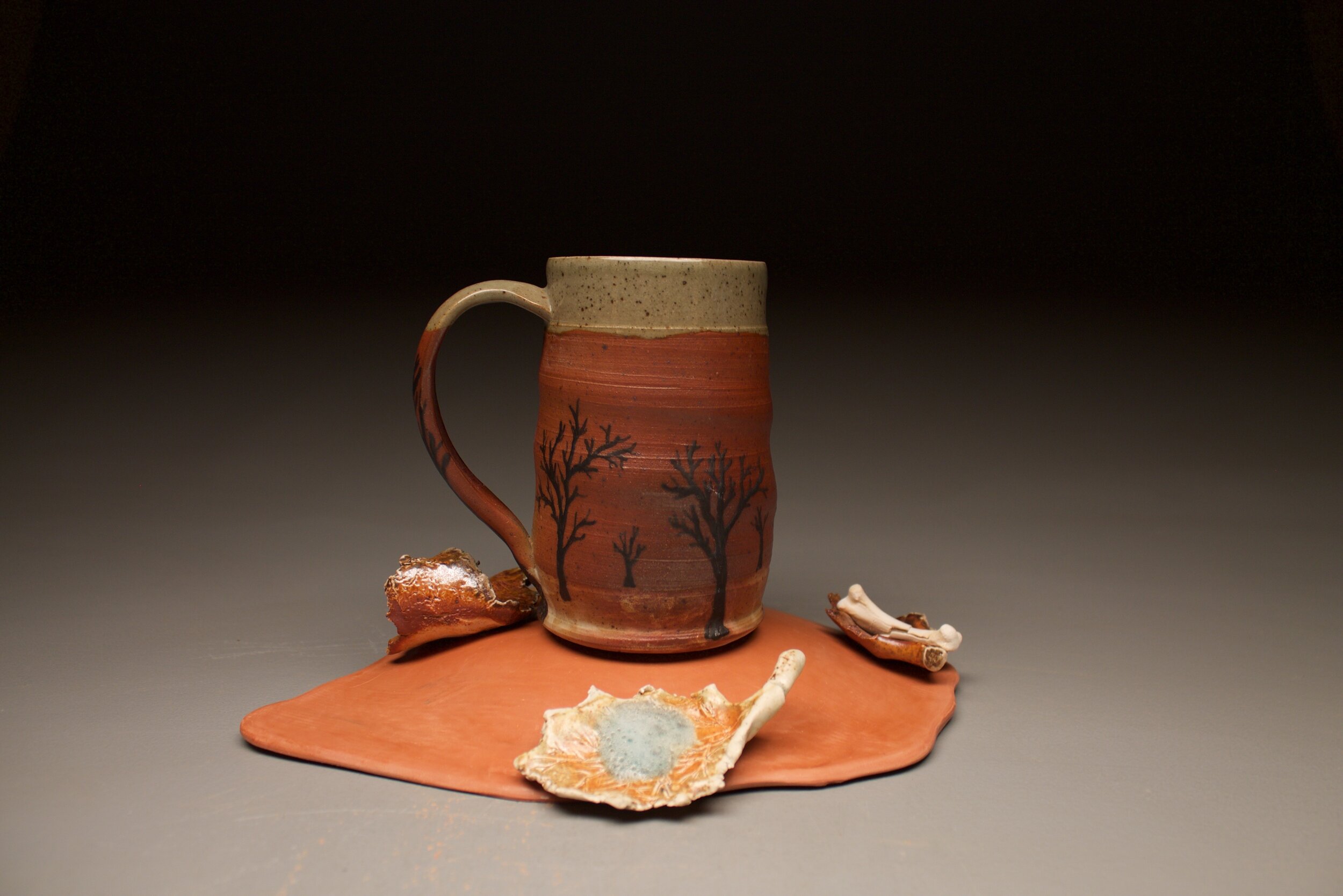 "Sacrificial Artifice";
Red Stoneware, Earthenware, Celadon, Black Slip, Flashing Slip, Soda Fire, Bone;
8" x 6" x 6";
2018