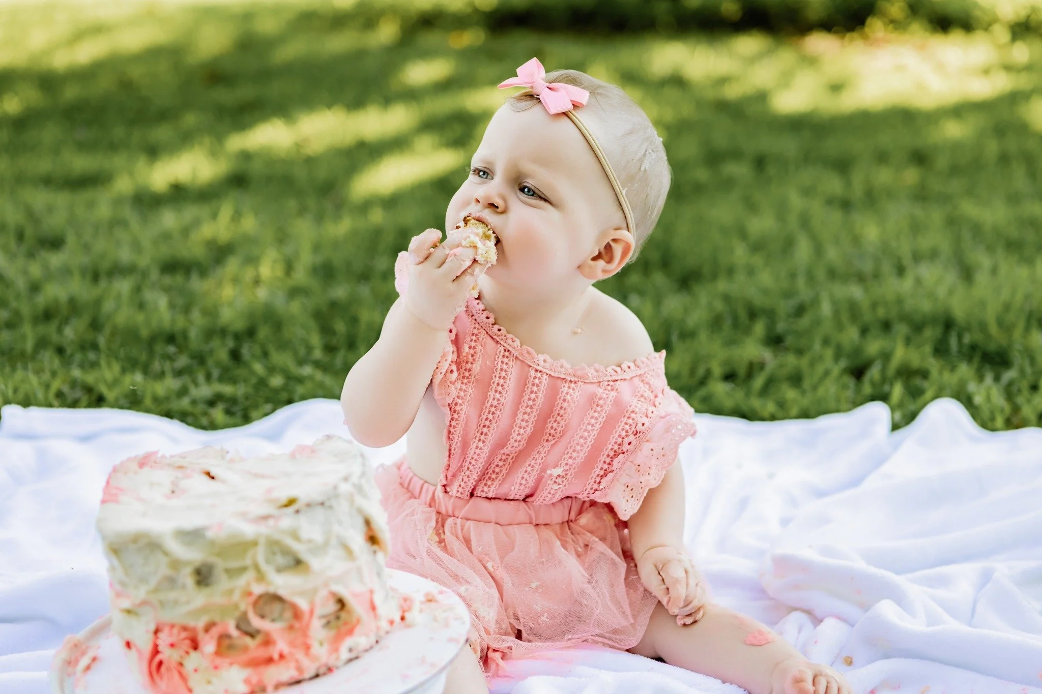 ONE sweet ONE🥰

Booking Milestone Sessions
www.michalareberphotography.com