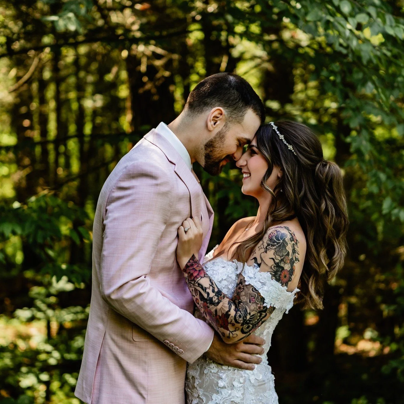 Still in love with this wedding day 😍
I love capturing love ❤️ 

For Inquiries &amp; Packages please visit
Www.michalareberphotography.com