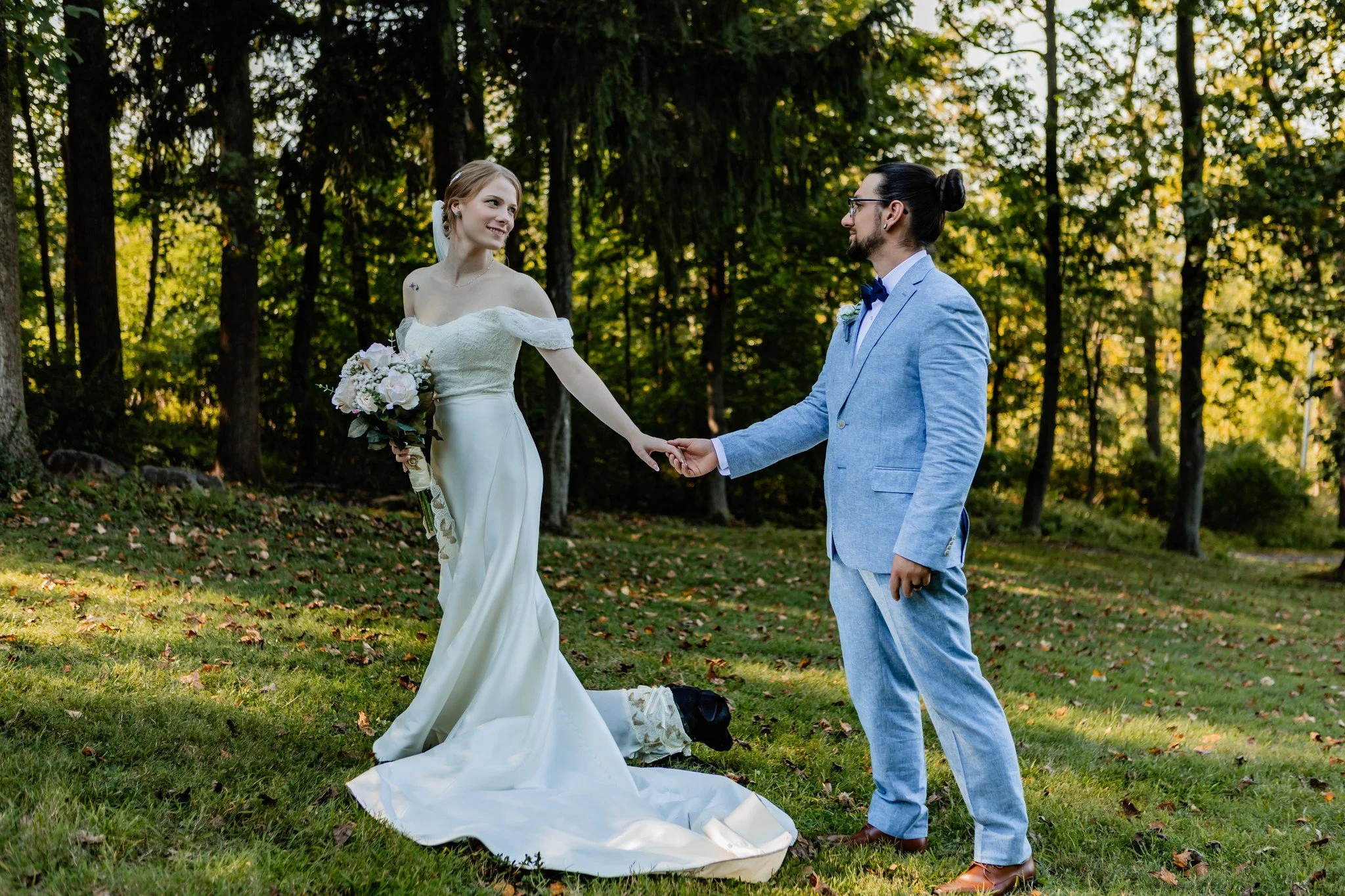 Peep their adorable pup wanting to be a part of their photos but on her terms. I couldn't edit her out, its too perfect. I love capturing these moments.